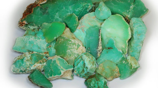 Natuurlijke schoonheid en symboliek van de Geboortesteen van Oktober