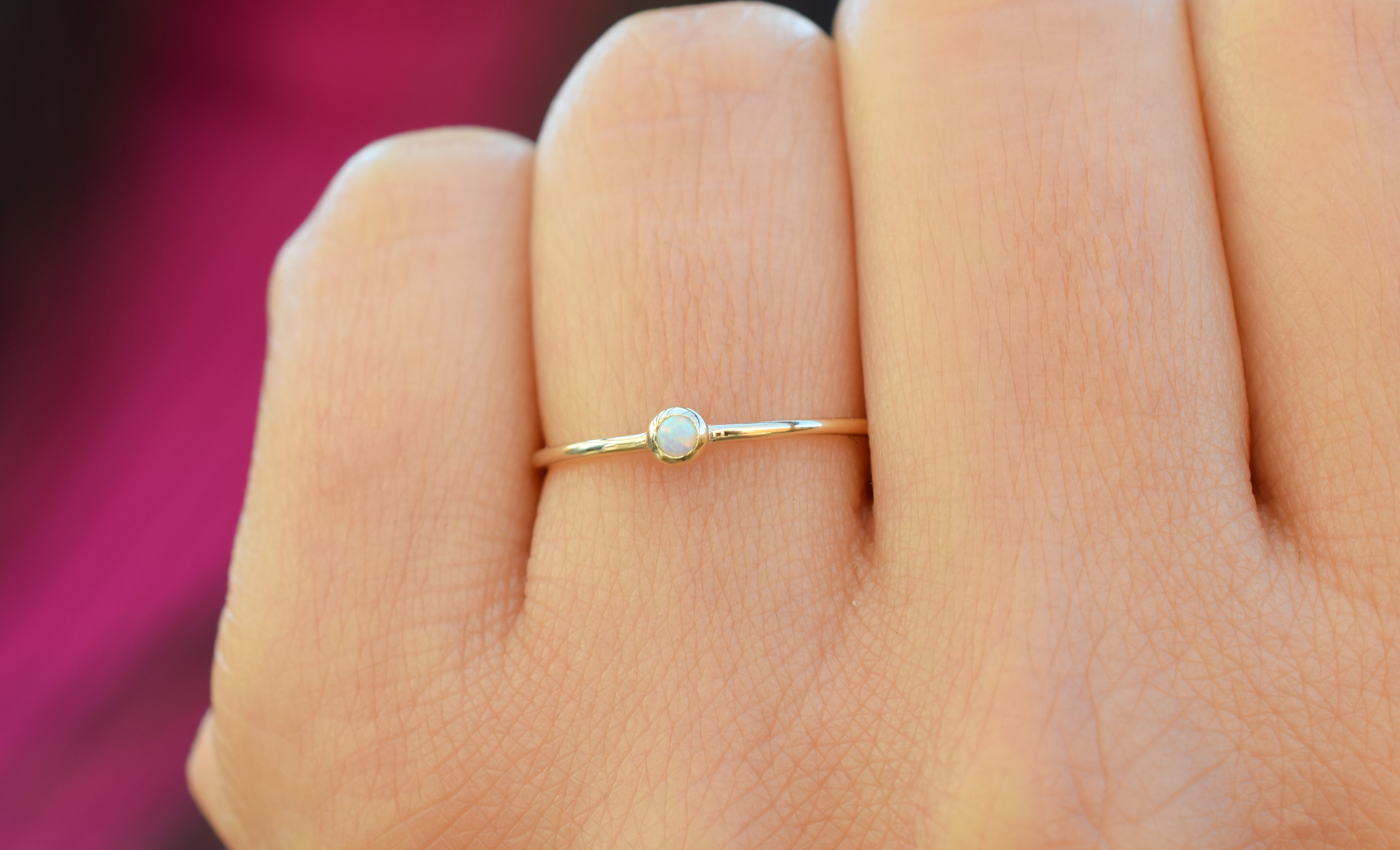 Aanschuifring goud, opaal gouden ring, 14k aanschuifring opaal