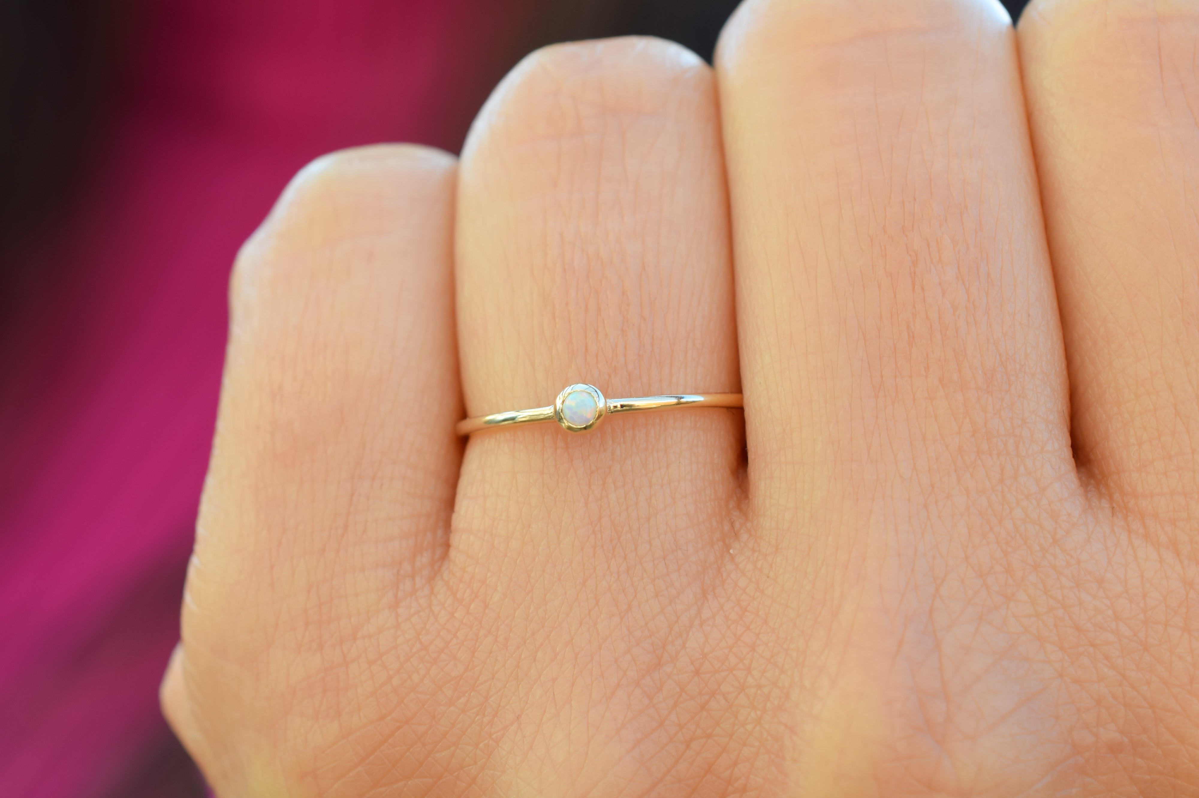 Aanschuifring goud, opaal gouden ring, 14k aanschuifring opaal