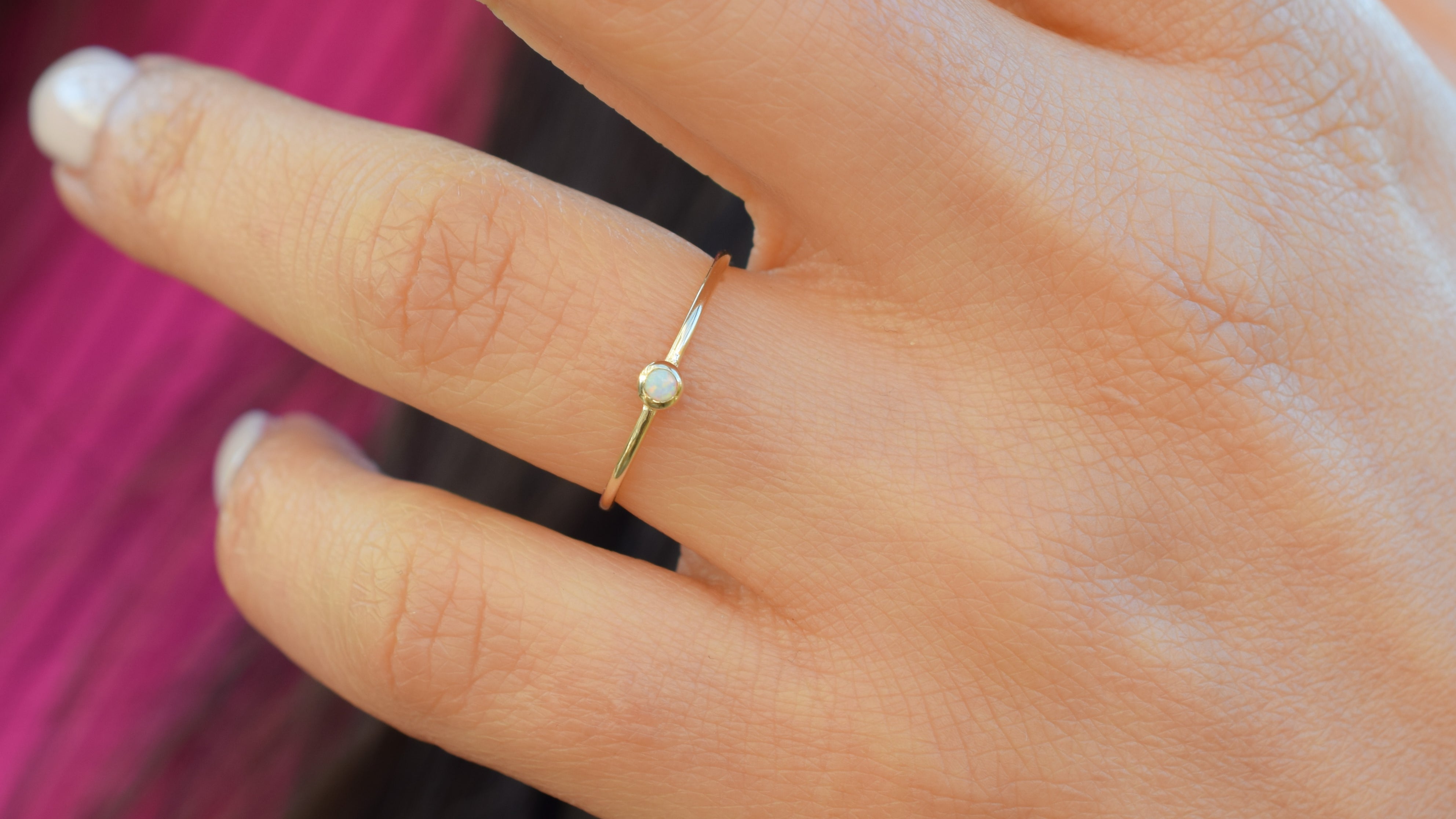 Aanschuifring goud, opaal gouden ring, 14k aanschuifring opaal