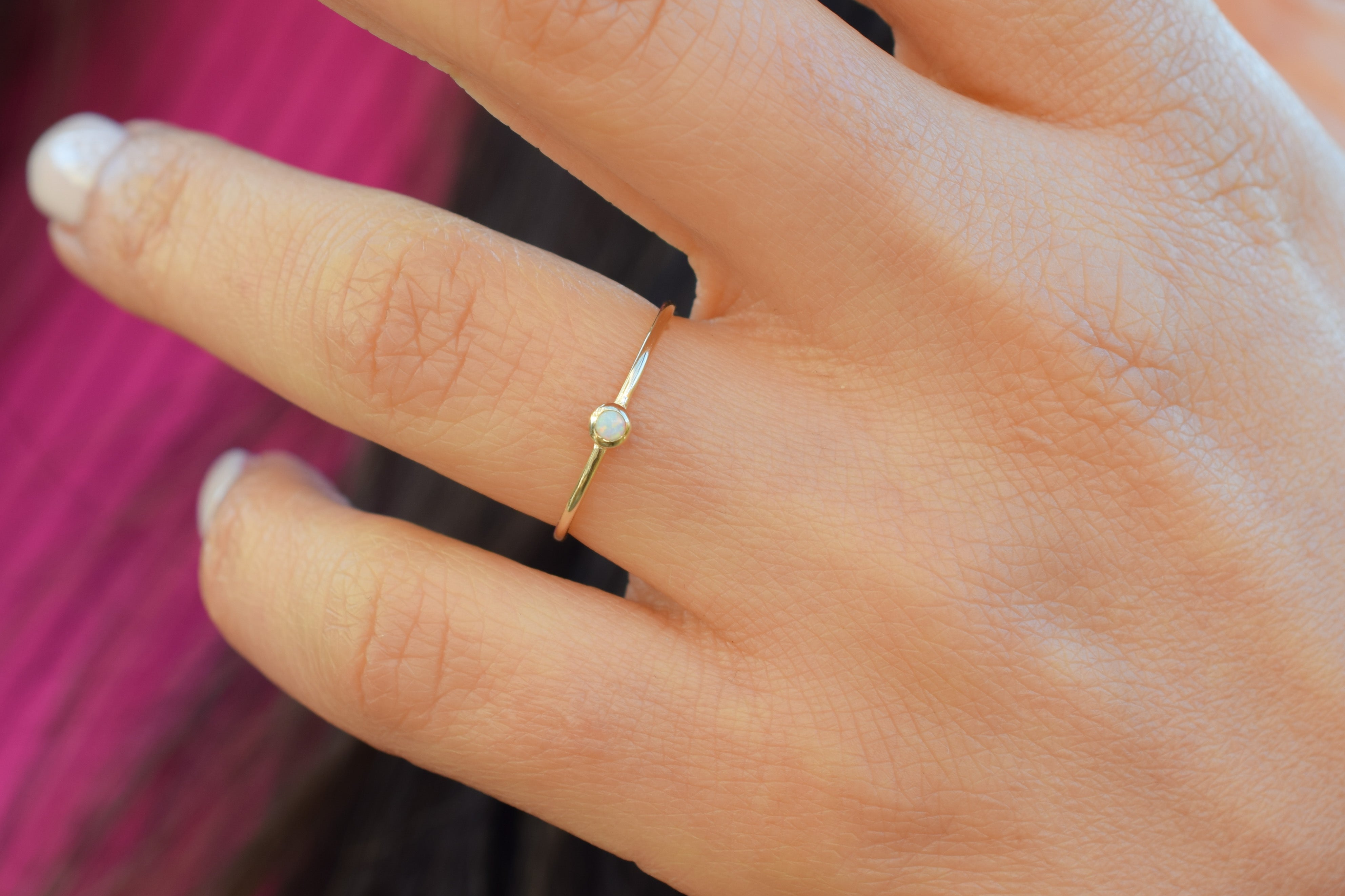 Aanschuifring goud, opaal gouden ring, 14k aanschuifring opaal