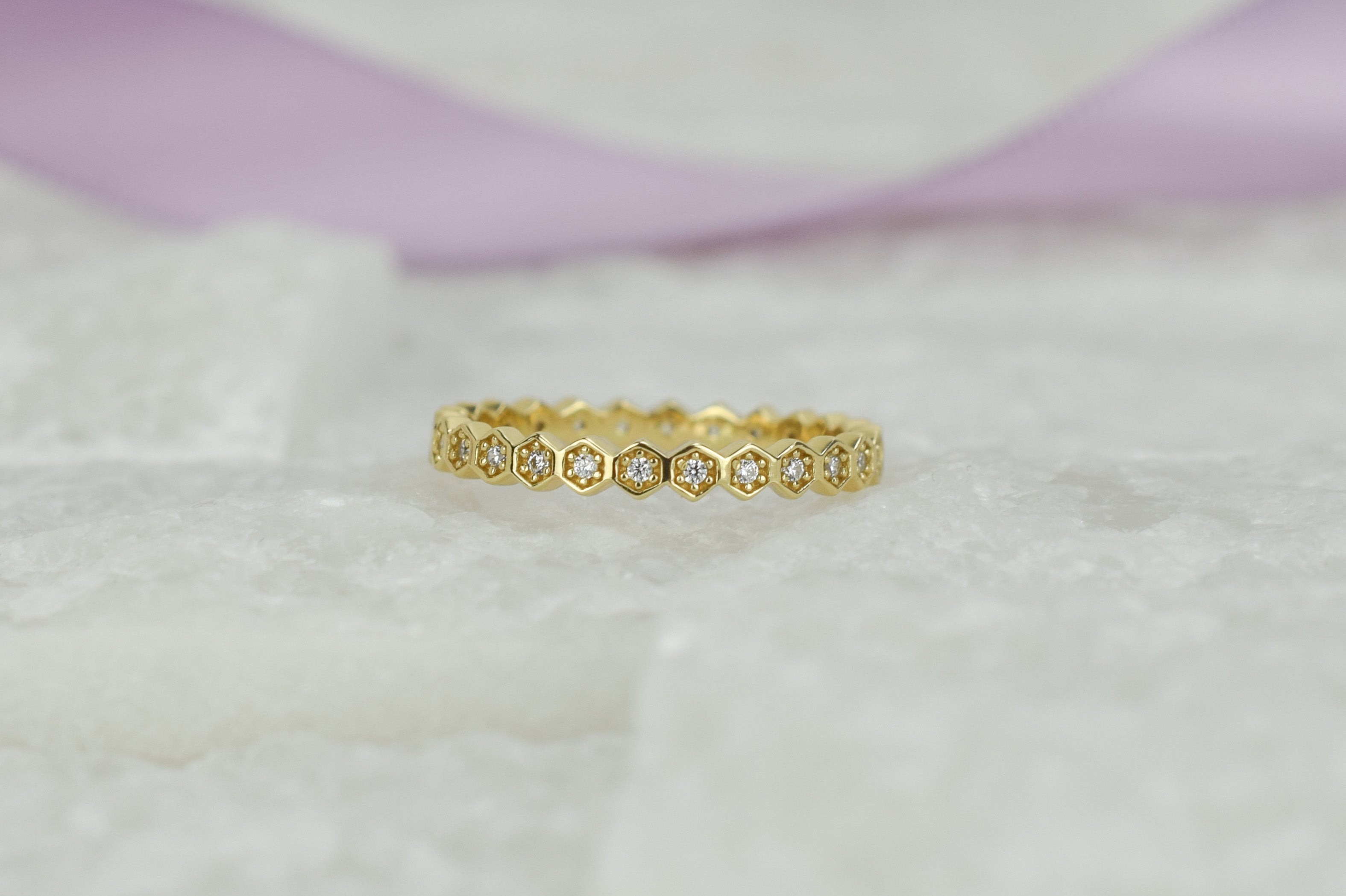 gouden honingraat aanschuifring, aanschuifring rosegoud, gouden ring honey, unieke ring, stapelring zilver, rosegoud aanschuifring