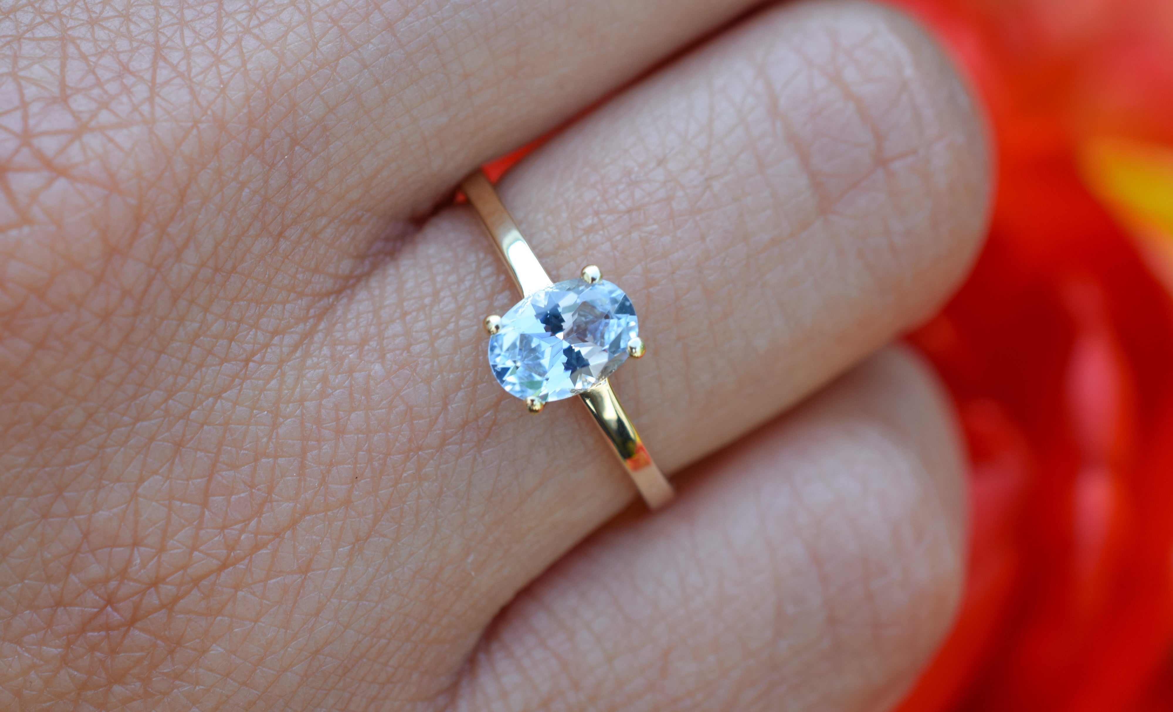 blauwe topaas ring, topaas ring, 14k topaas ring, 14 ring, Swarovski ring, swarovski topaas ring goud, 14k ring birthstone ring, geboortesteen ring, blauwe ring goud