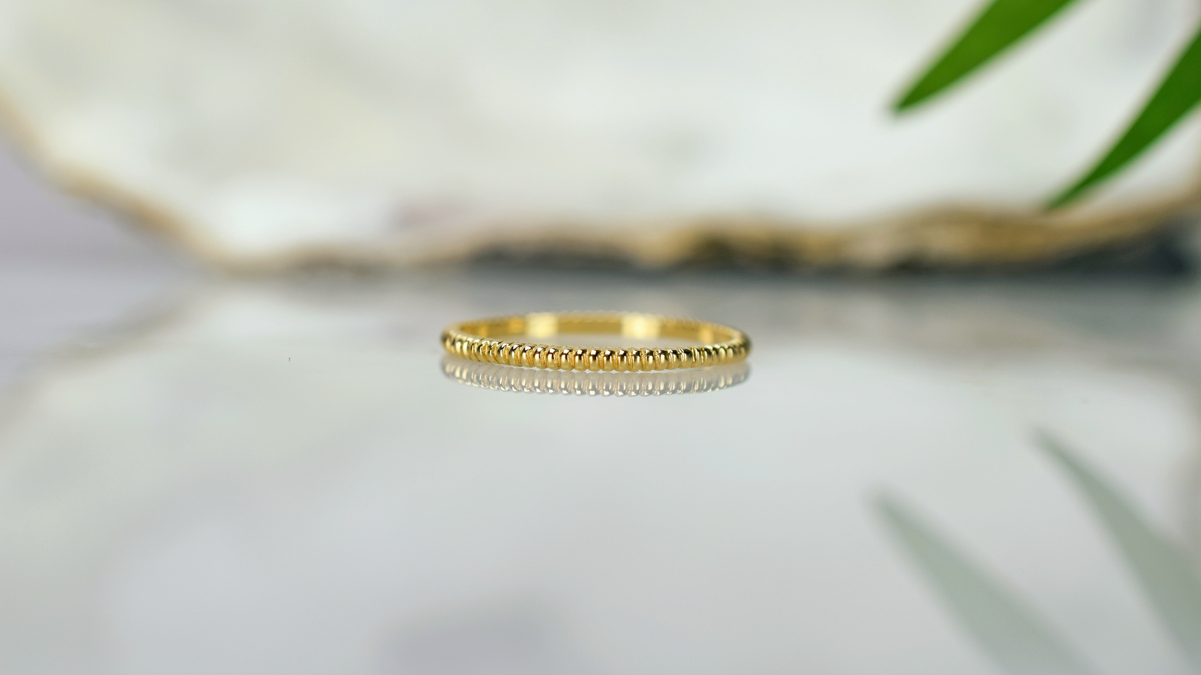 Aanschuifring, ronde ring, 14k gouden ring, subtiele ring, 14k ring, 585 gouden ring, ribbel ring, stacking ring, gouden ribbel ring