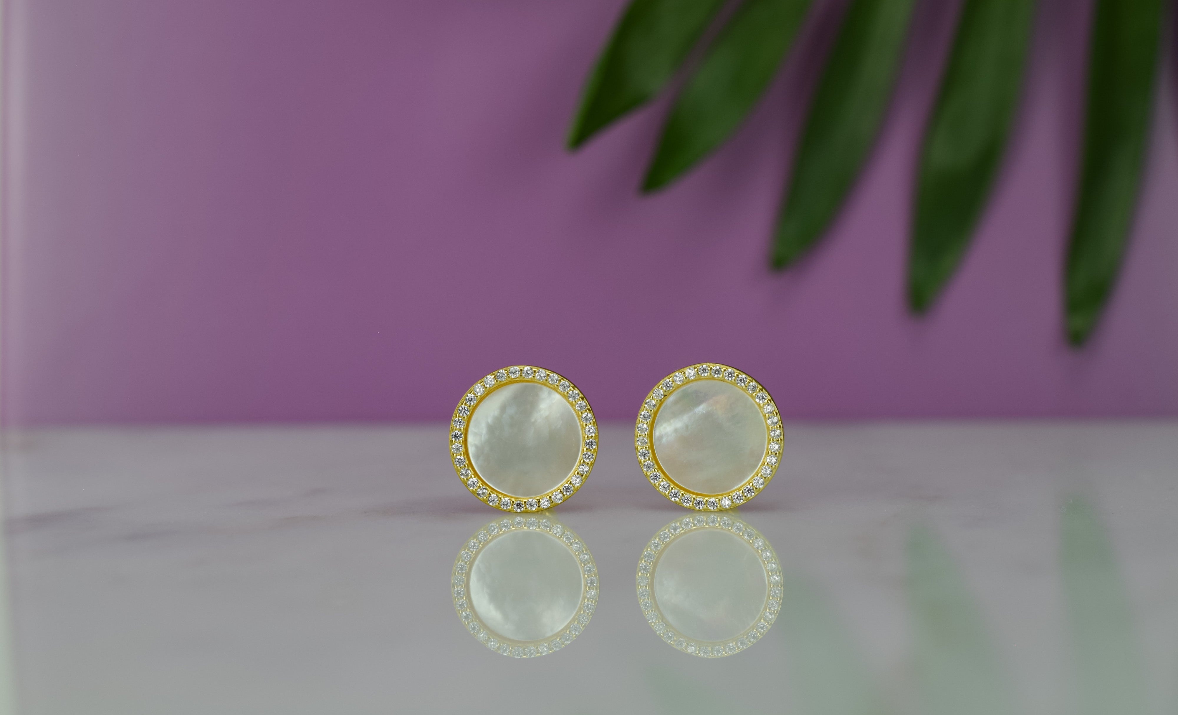 Oorknoppen parel, parel zilver oorbellen, gouden parel oorbellen, parelmoer oorknoppen, ronde parel met stenen oorbellen, oorknoppen parel cirkel