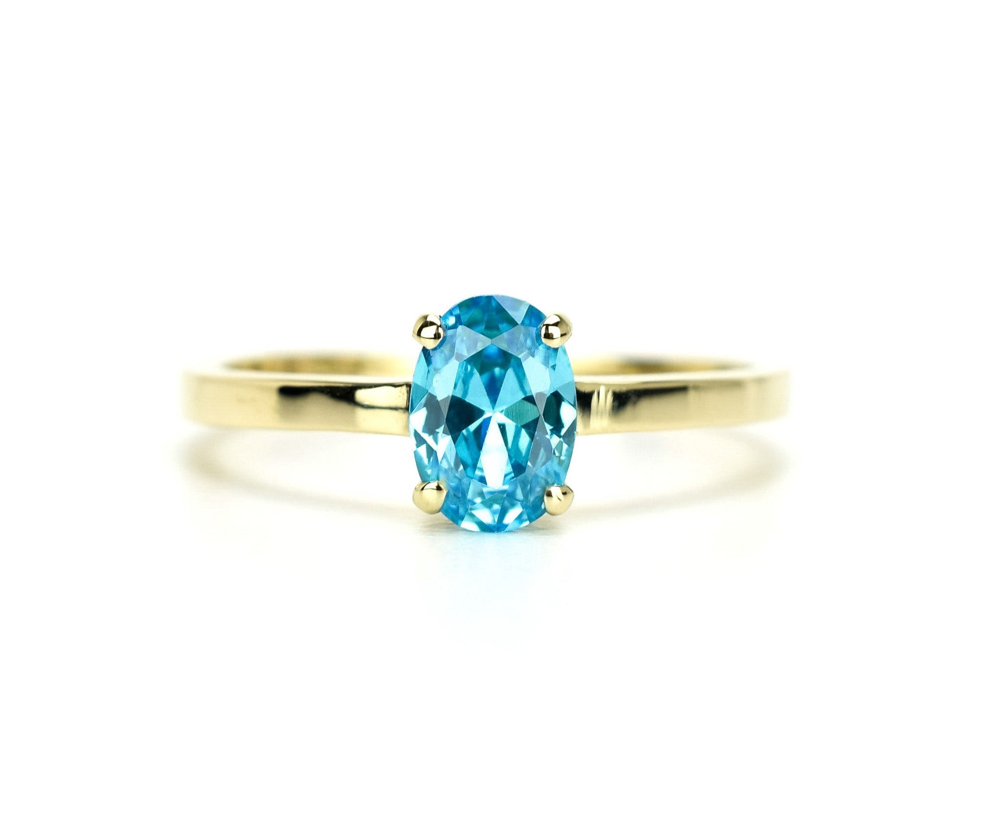 14k swarovski topaas ring, swarovski blauwe ring, 14k gouden ring, geboortesteen ring, 14k ovale topaas ring, natuurlijke topaas ring, birthstone ringen, geboortesteen ring, topaas ring goud, ovaal geslepen ring, 14k solitaire ring