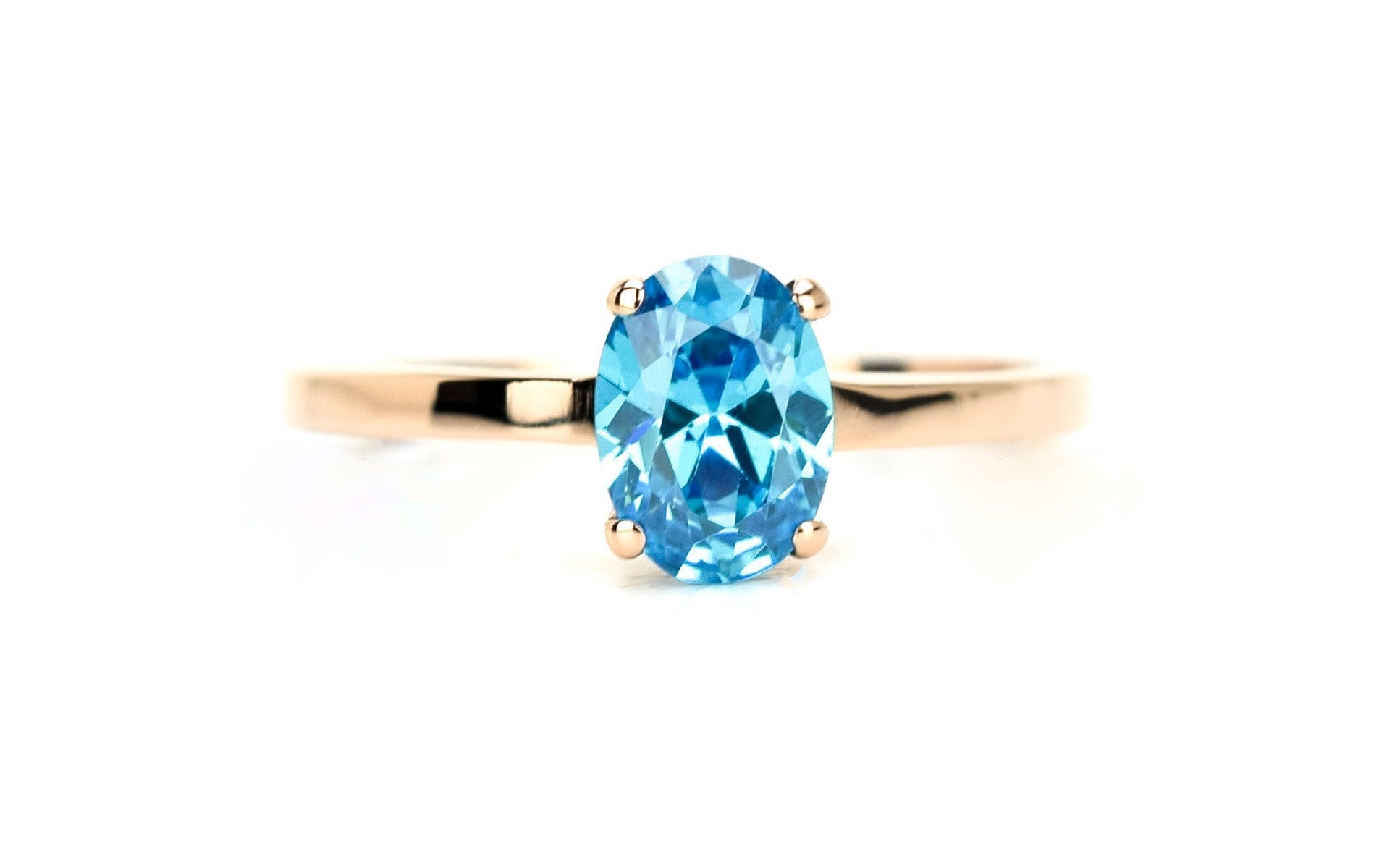 14k topaas ring, topaas ring goud, 14k gouden ring, natuurlijke topaas ring, birthstone ring, geboortesteen november, swarovski blauwe topaas, verlovingsring, elgante ring goud, blauwe steen ring