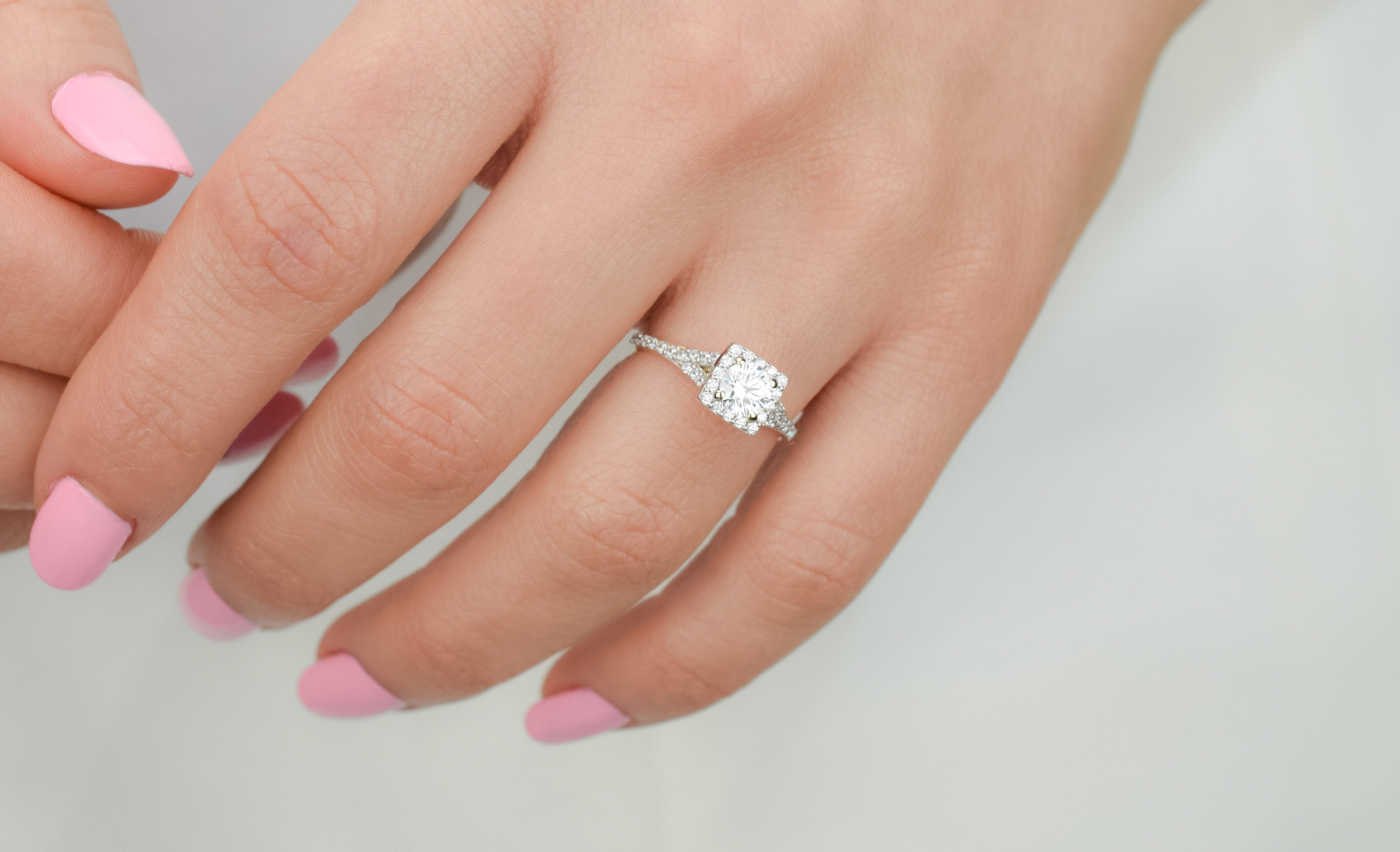 swarovski ring, 14k verlovingsring, 14k swarovski ring, 14k ring, gouden ring, trouwring, elegante ring