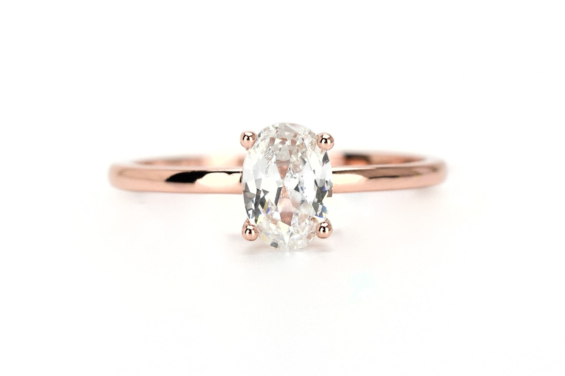 Solitaire ring, rose solitaire ring, 18k rose engagement ring,verlovingsring, ovale ring, rosé ring, 18k verlovings ring, ring voor dames, gouden ring, ovale rosegouden ring, ovale zilveren ring, gouden ovale ring