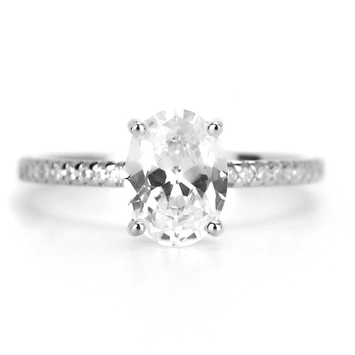 Rose ovale ring, ovaal geslepen ring, verlovingsring ose goud, rosegouden ring, ring met steen, zilveren ovale ring, ovale gouden ring, ring ovaal zilver, solitaire ring ovaal