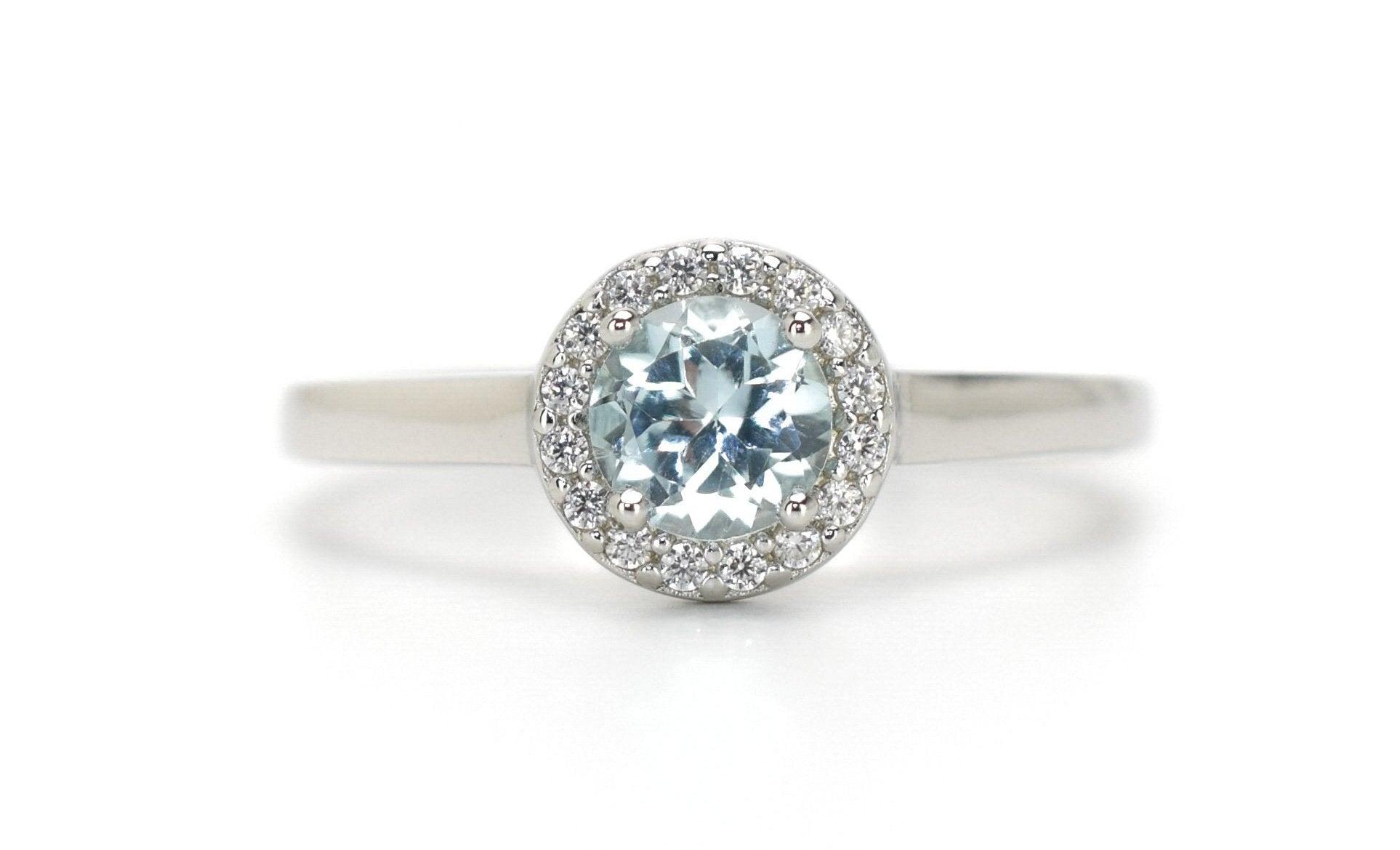 blauwe topaas ring, 18k gouden topaas ring, verlovingsring, halo ring, halo topaas ring,