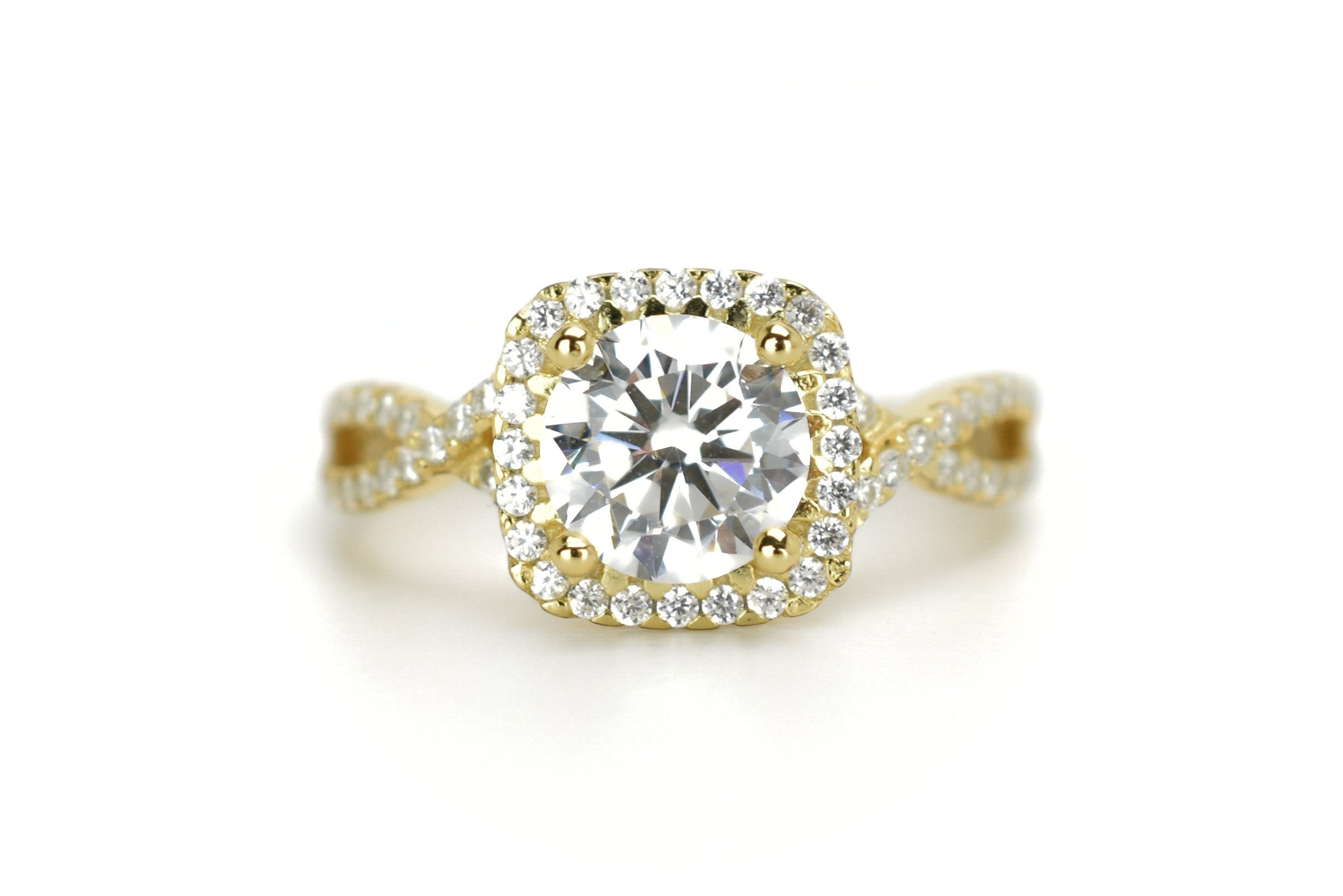 gouden ring, viekante gouden ringm infinity ring, verlovingsring, bemyjewels, vierkante grote steen ring, twisted ring goud, unieke verlovingsring, vierkante zilveren ring, ring met vierkante steen, ring met dubbele band, ring met stenen rosegoud, ring  met stenen zilver