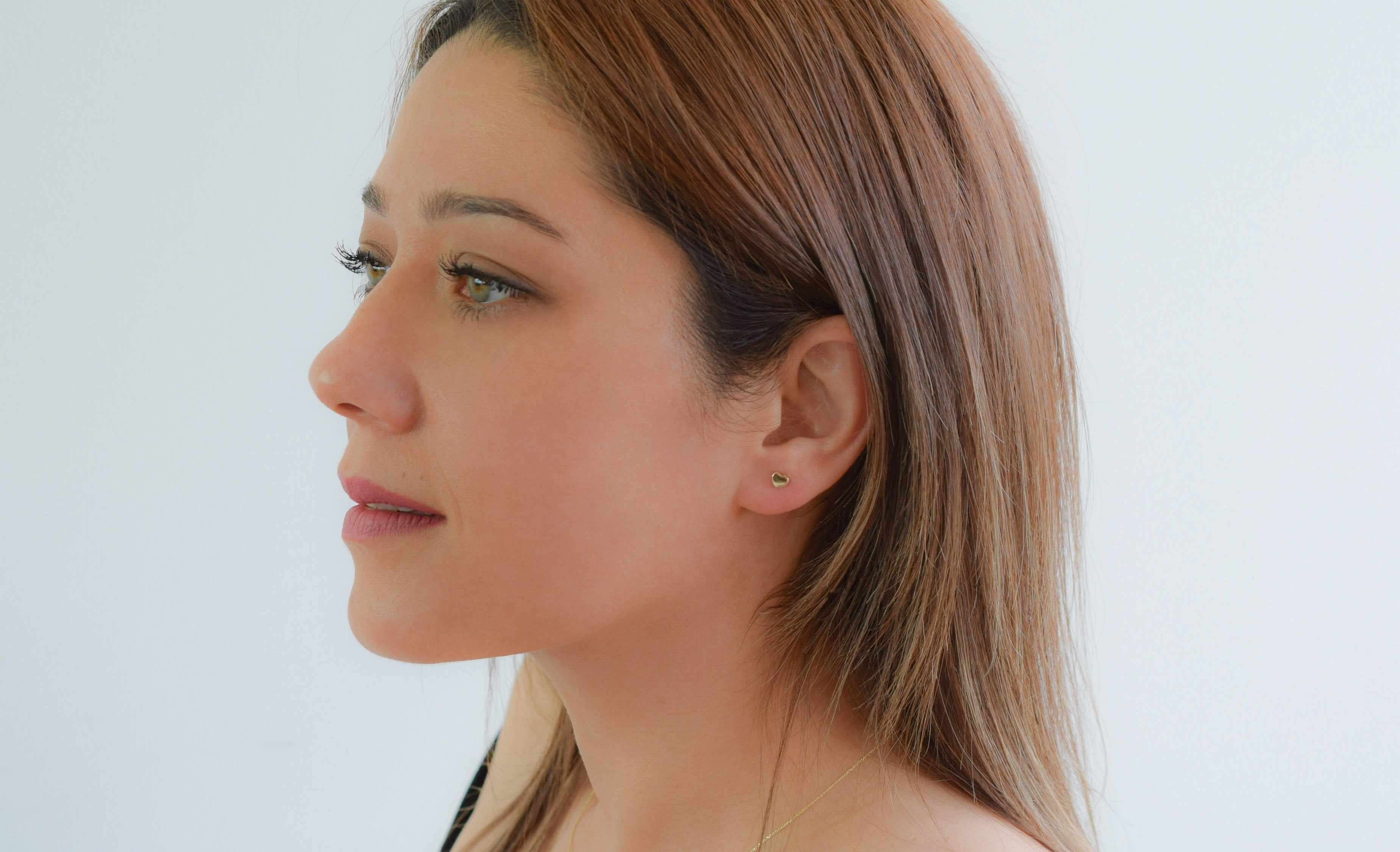 Gouden oorbellen haryjes, dames hartjes oorbellen 14 karaat, kleine gouden hartjes oorknoppen, dichte harten oorbellen meisjes, 14 karaat gouden hart oorbellen