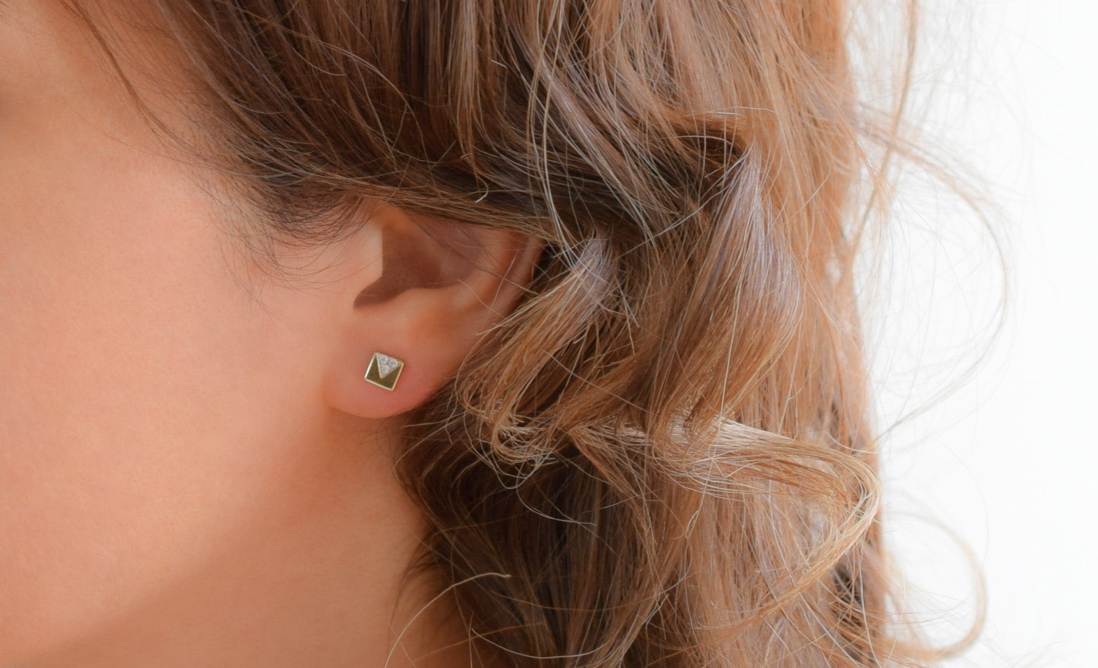 gouden vierkante oorbellen, 14k oorbellen, vierkante gouden oorbellen, vierkante oorbellen met stenen, 14k gouden dames oorbellen