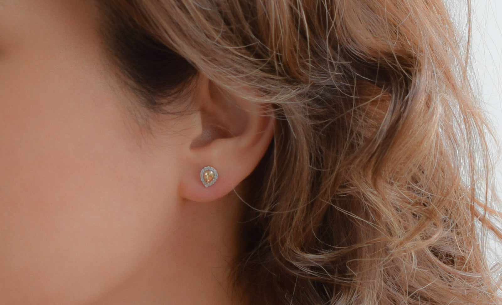 14k peer oorbellen, gouden oorbellen met stenen, 14 karaat druppel oorbellen, oorbellen met stenen, 14k oorbellen peer met stenen, halo oorbellen goud