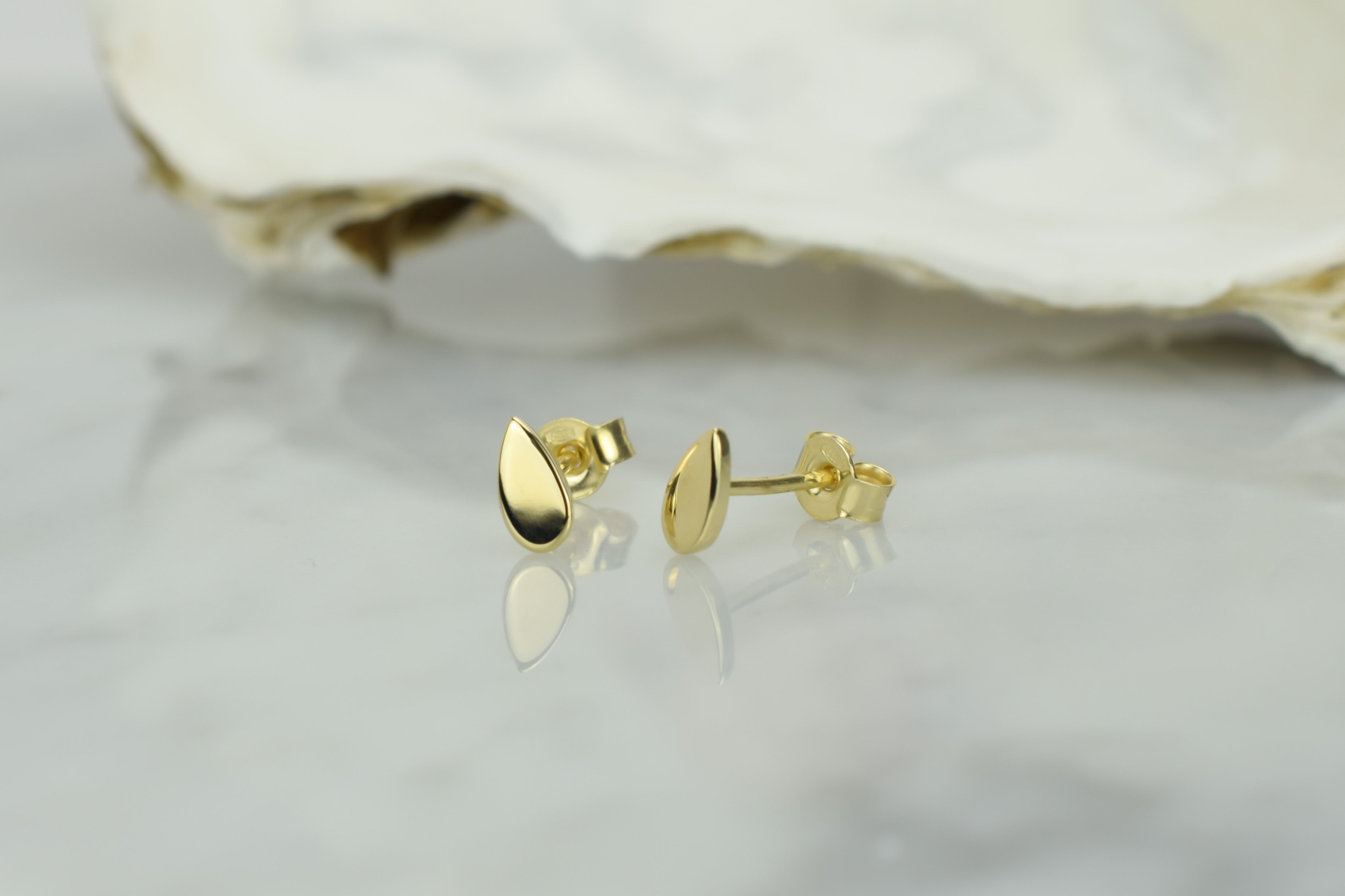 14 karaat goud oorknoppen, oorknoppen 14k druppelvormige, kleine oorbellen voor dames, traanvormige oorbellen