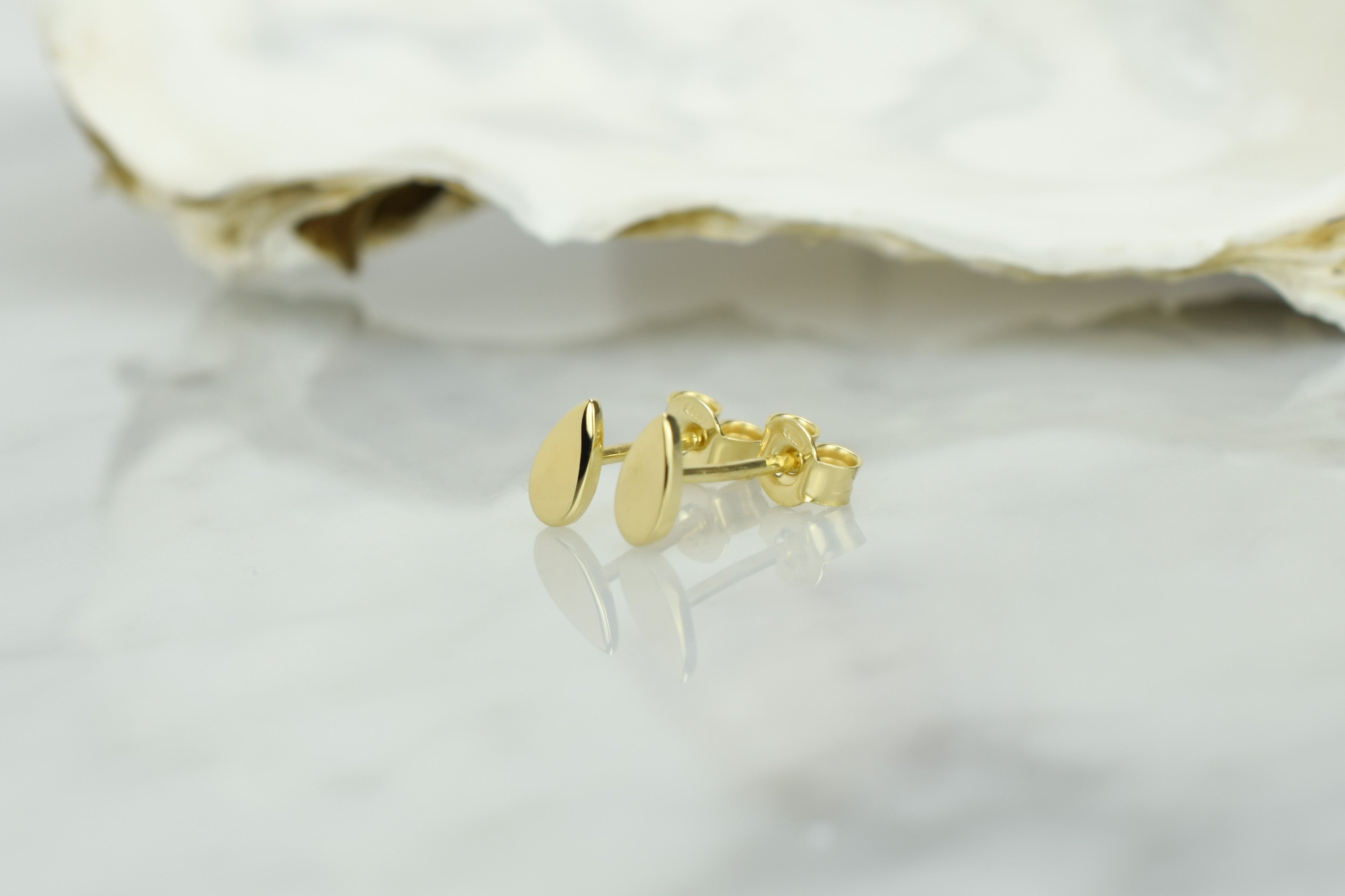 14 karaat goud oorknoppen, oorknoppen 14k druppelvormige, kleine oorbellen voor dames, traanvormige oorbellen