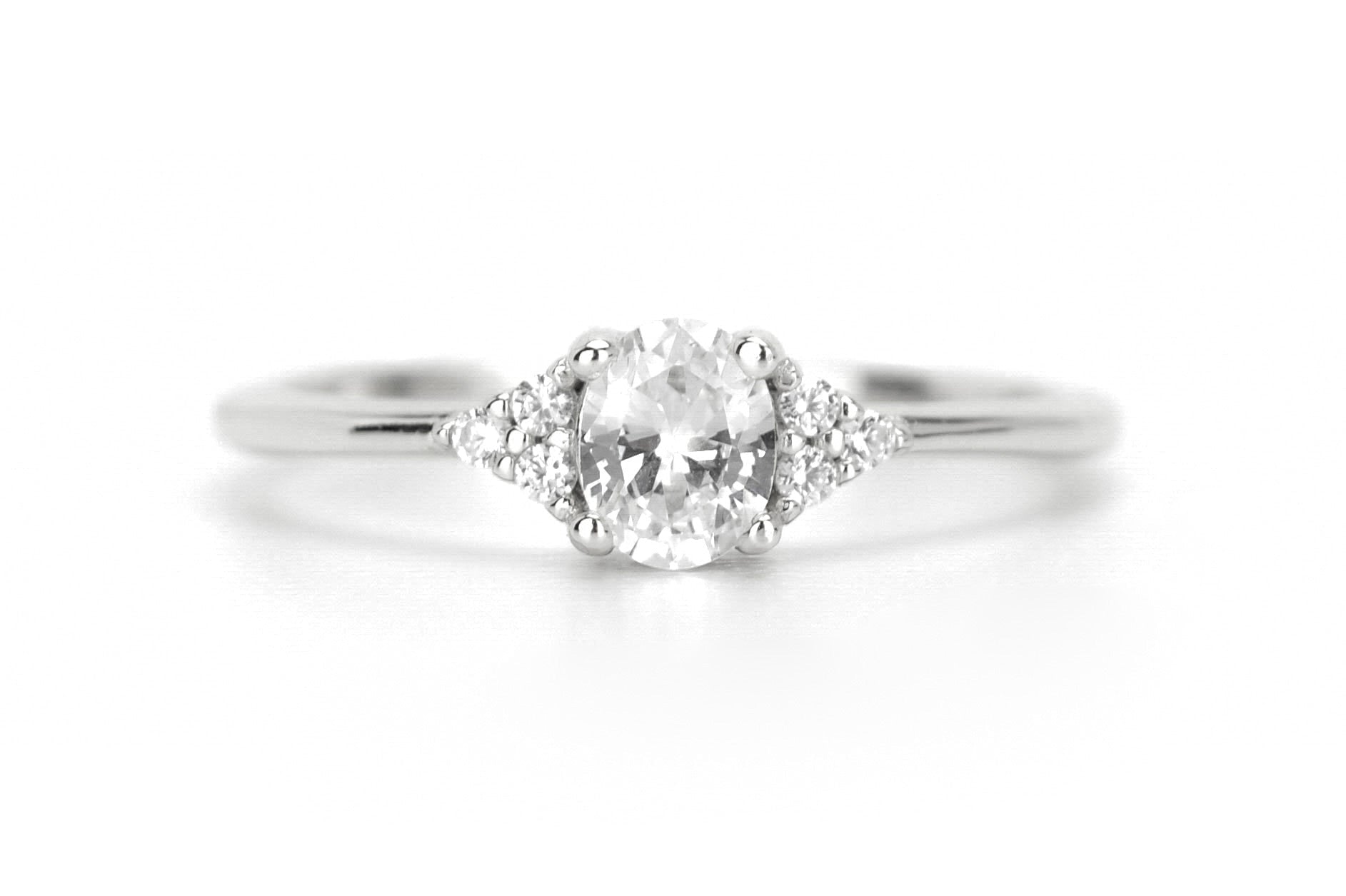 prinses ring, alexia ring, gouden ring, verlovingsring, zilveren ring met stenen, ovale ring, relatiering zilver, zilveren dames ring, rosegouden ring, 925 zilveren ring met stenen