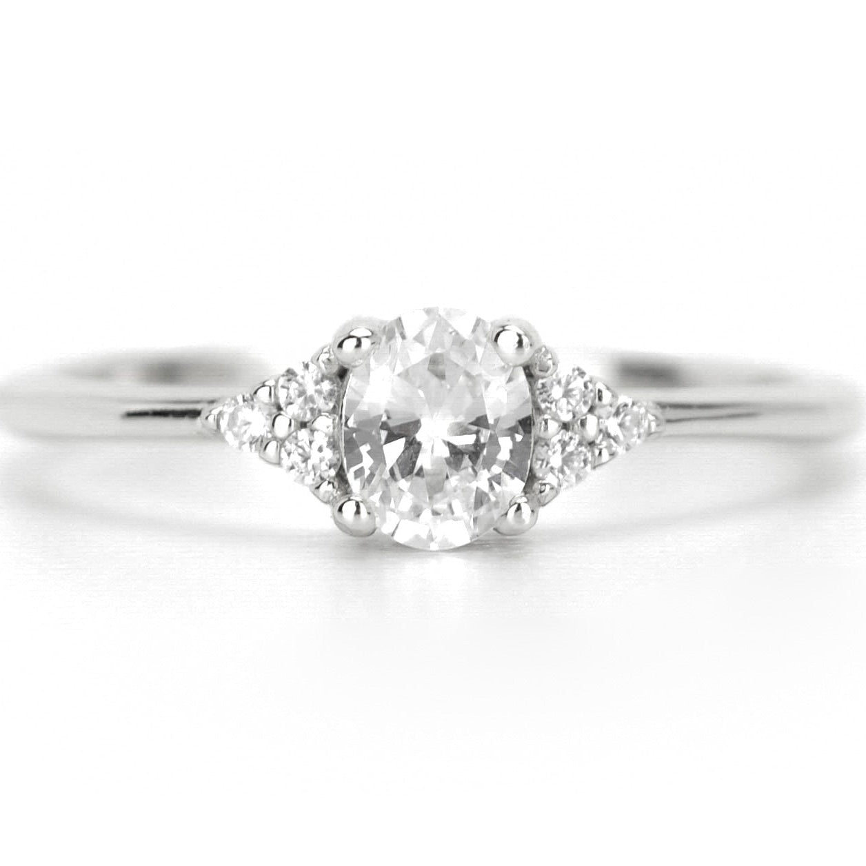 prinses ring, alexia ring, gouden ring, verlovingsring, zilveren ring met stenen, ovale ring, relatiering zilver, zilveren dames ring, rosegouden ring, 925 zilveren ring met stenen