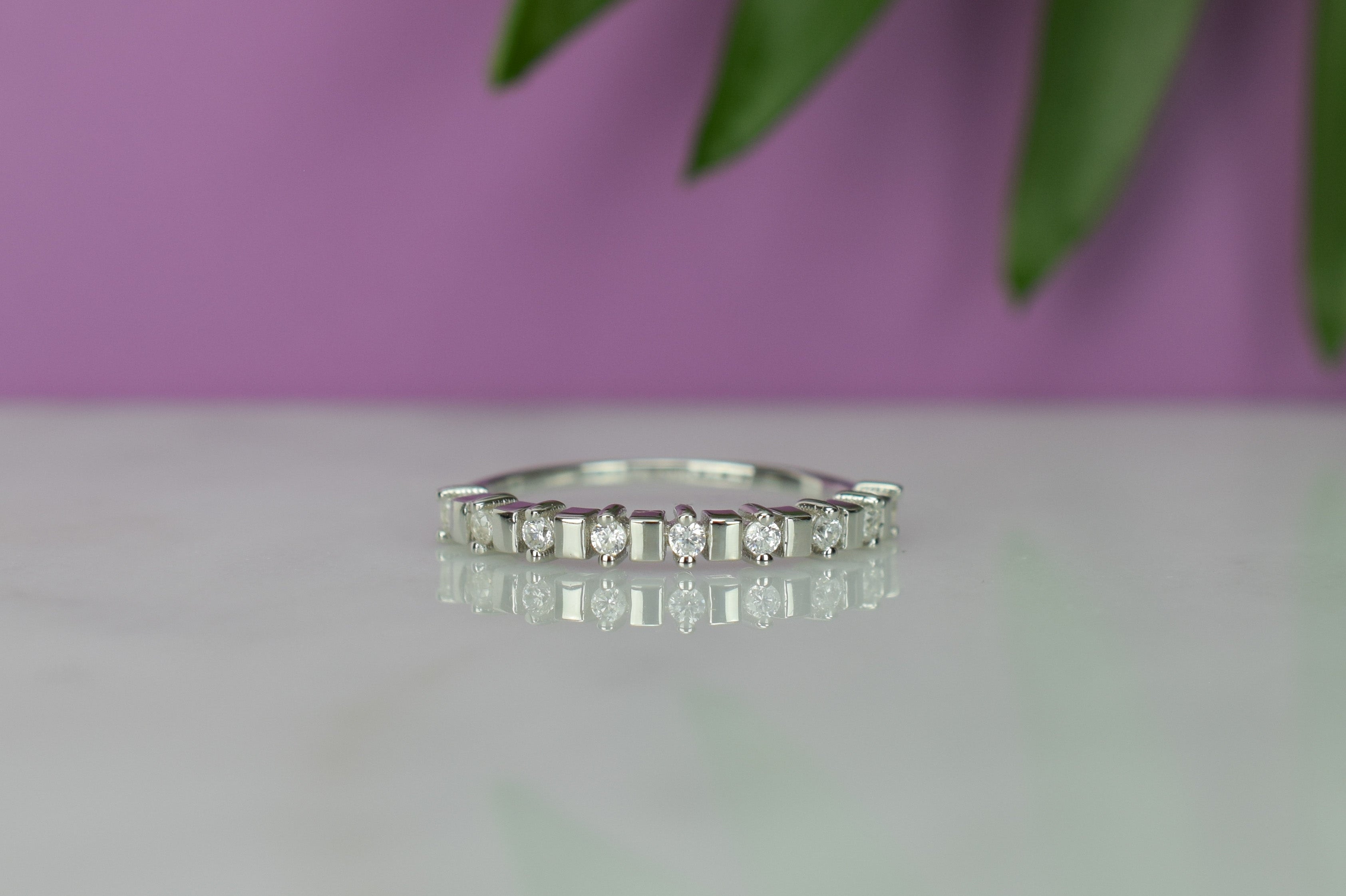 unieke gouden ring, stapel ring rose goud, stapel ring zilver, zilverem dames ring met stenen, subtiele ring voor dames, dames balkjes ring, ring met stenen goud, verlovingsring