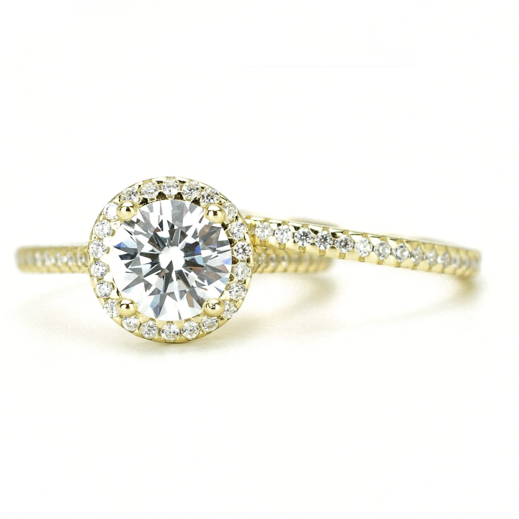 verlovingsring goud, gouden verlovingsring, zilveren verlovingsring, rosegouden verlovingsring, ring met stenen, solitaire zilveren ring met solitaire steen, vierkante ring, zilveren vierkante ring, gouden vierkante ring, ringenset goud, zilveren ringenset solitaire, Ringset