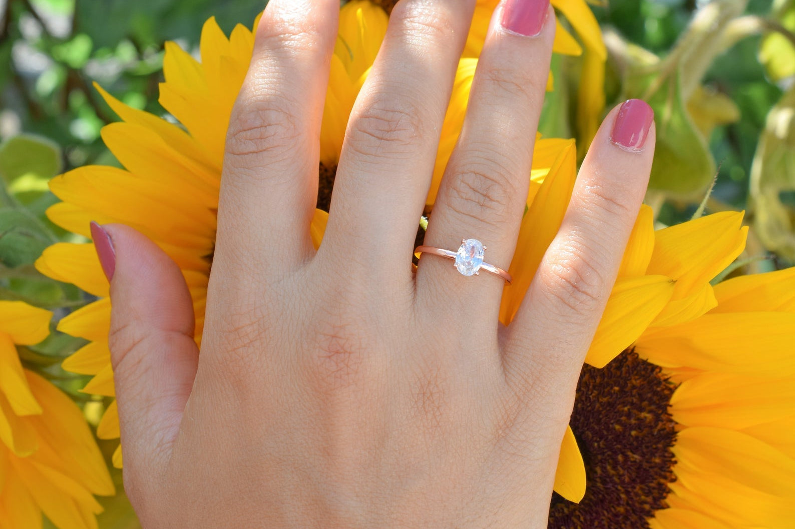 Solitaire ring, rose solitaire ring, 18k rose engagement ring,verlovingsring, ovale ring, rosé ring, 18k verlovings ring, ring voor dames, gouden ring, ovale rosegouden ring, ovale zilveren ring, gouden ovale ring