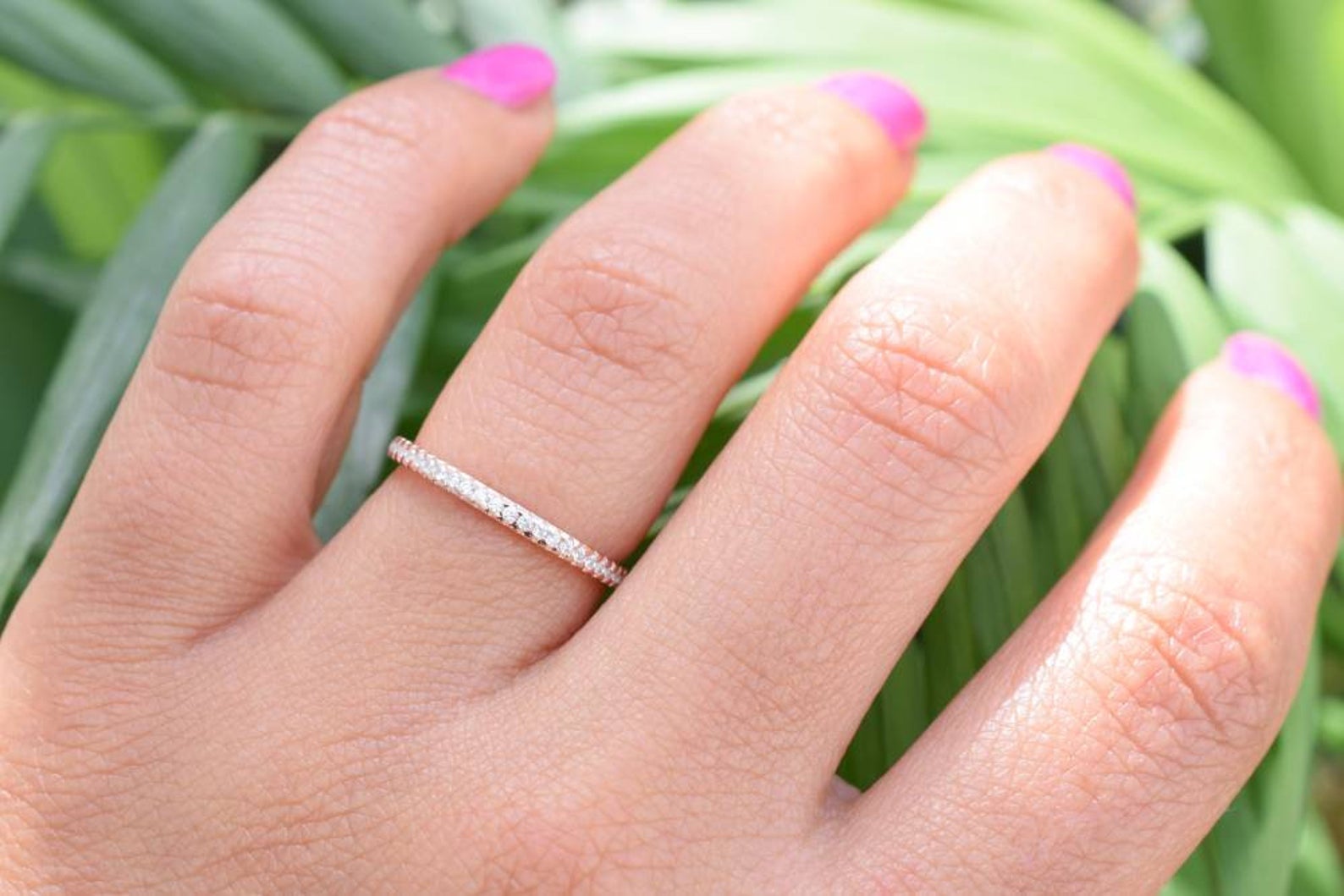 dunnen ring, 18k gouden ring, aanschuifring goud, stapelring goud, fine jewelry, gold ring, 18k Gold Ring, aanschuifring goud, zilveren aanschuifring, ring met stenen, infinity ring rosegoud, trouwring zilver