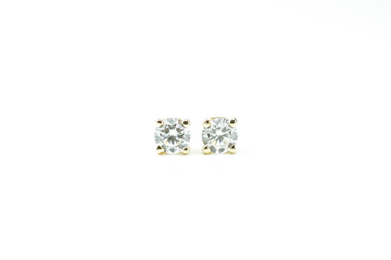 gouden witte oorknoppen, kleine gouden oorbellen met stenen, oorknoppen met witte stenen, gouden oorbellen met ronde stenen