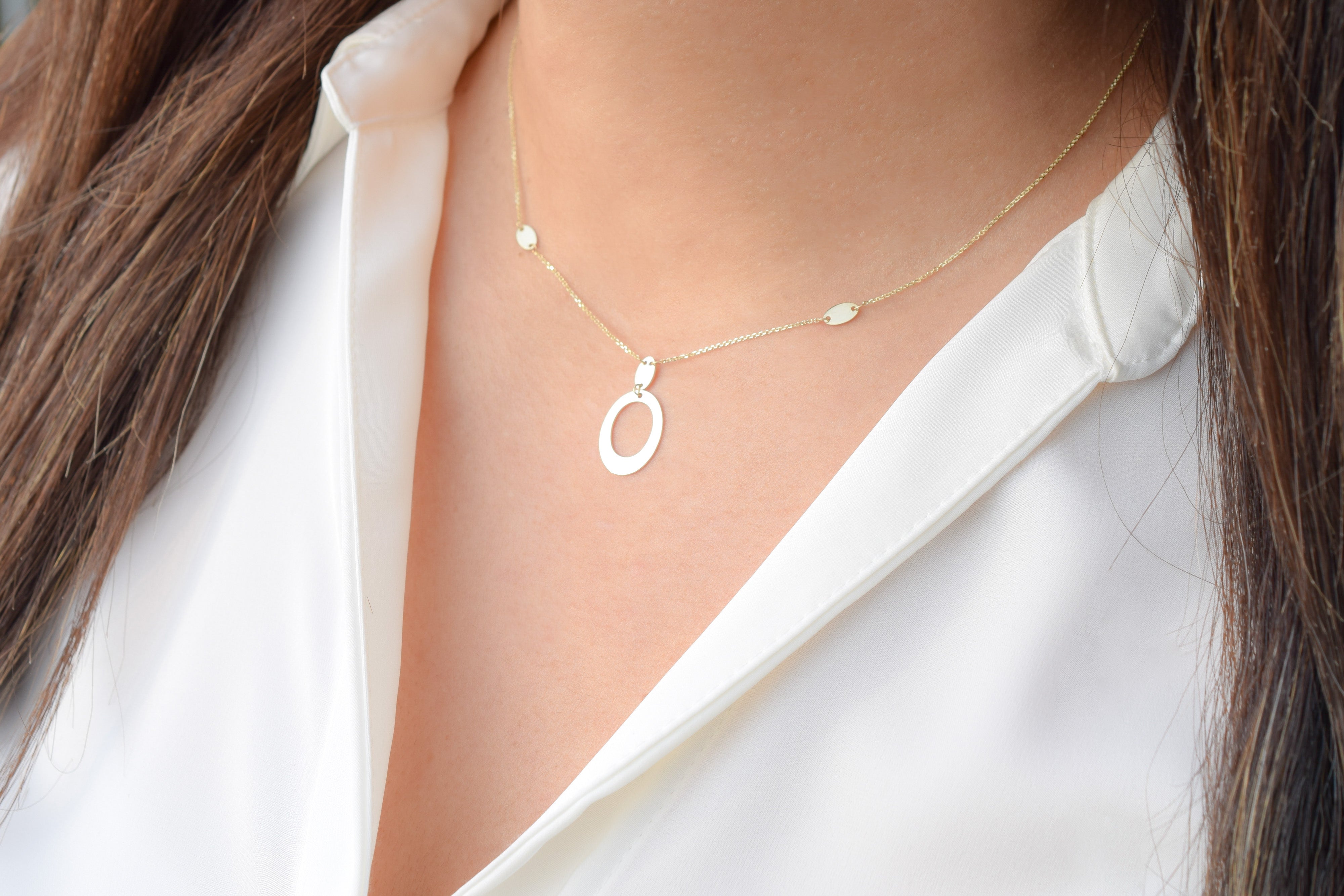 Ketting goud, ketting goud met hanger, ovale ketting goud, gouden ketting met ovale hanger, 14k ketting met hanger, ovale 14k ketting