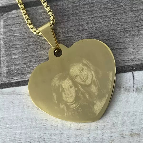 Een Persoonlijk Tintje: Sieraden Graveren bij Sky Juwelier