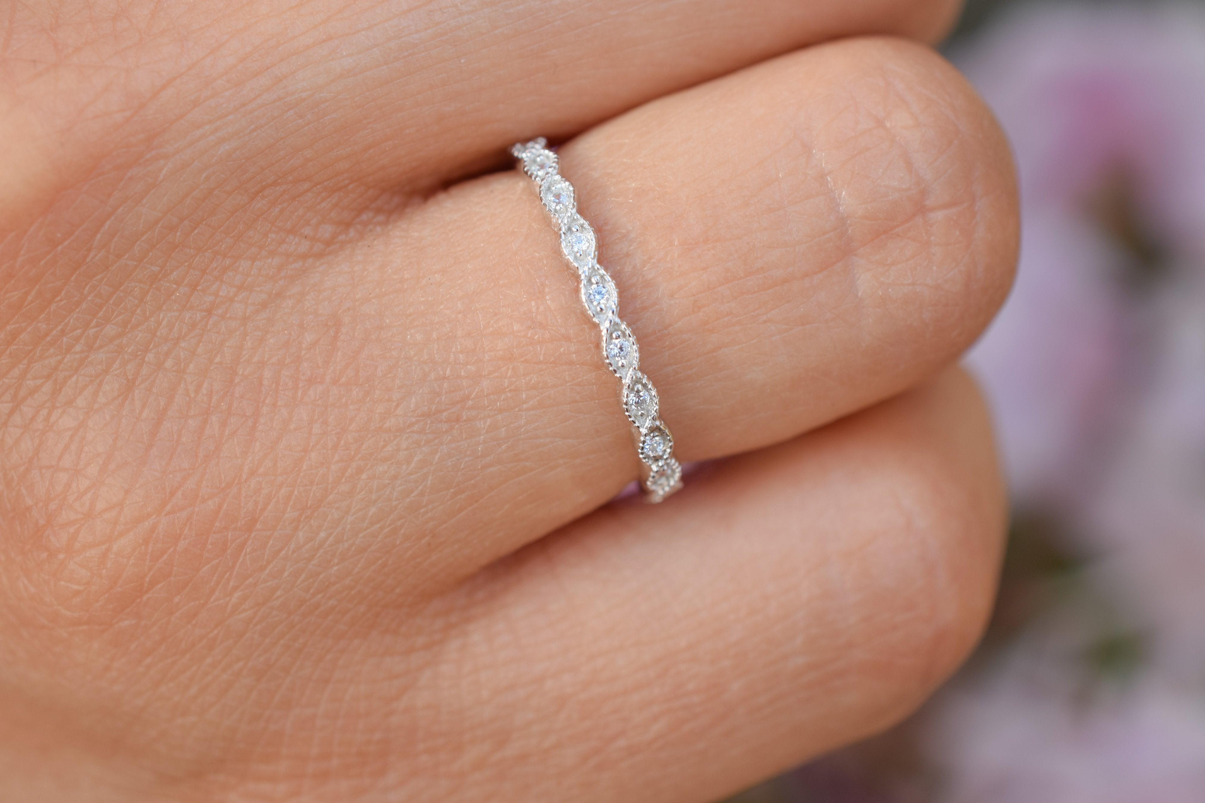 aanschuifring goud, rosegouden aanschuifring, zilveren ring met stenen, sierlijke ring, stapelring zilver, zilveren ring met stenen