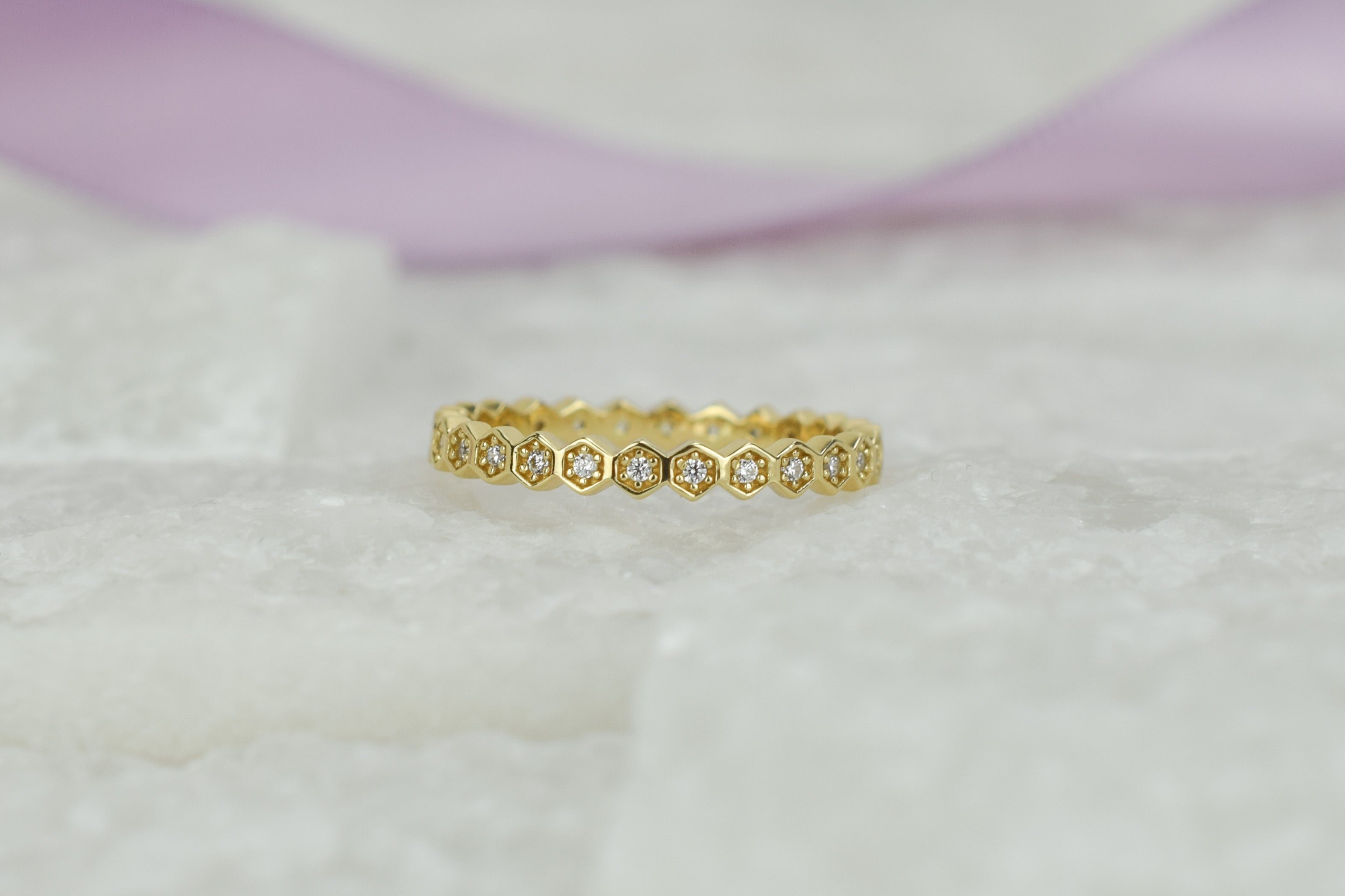 gouden honingraat aanschuifring, aanschuifring rosegoud, gouden ring honey, unieke ring, stapelring zilver, rosegoud aanschuifring