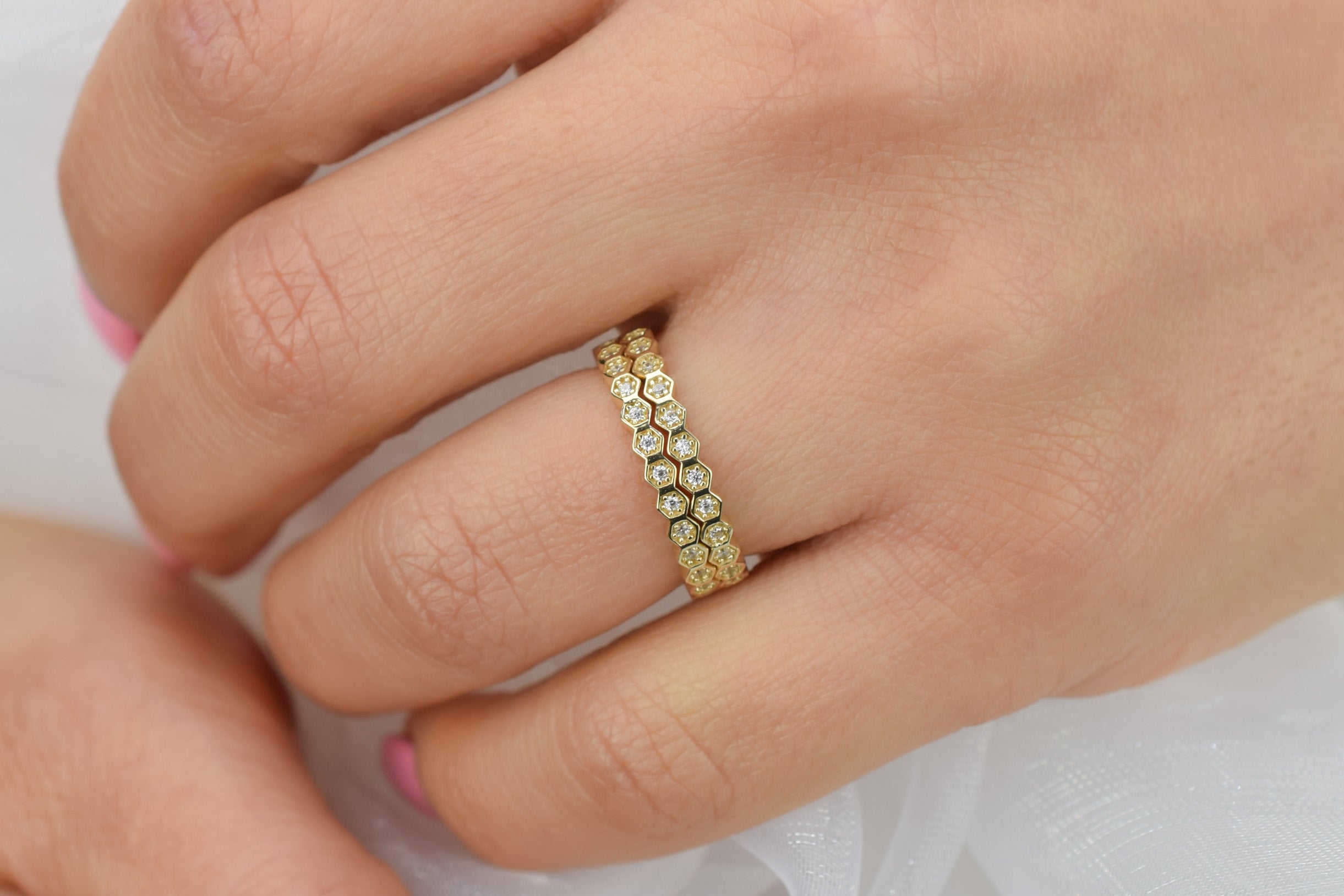 gouden honingraat aanschuifring, aanschuifring rosegoud, gouden ring honey, unieke ring, stapelring zilver, rosegoud aanschuifring