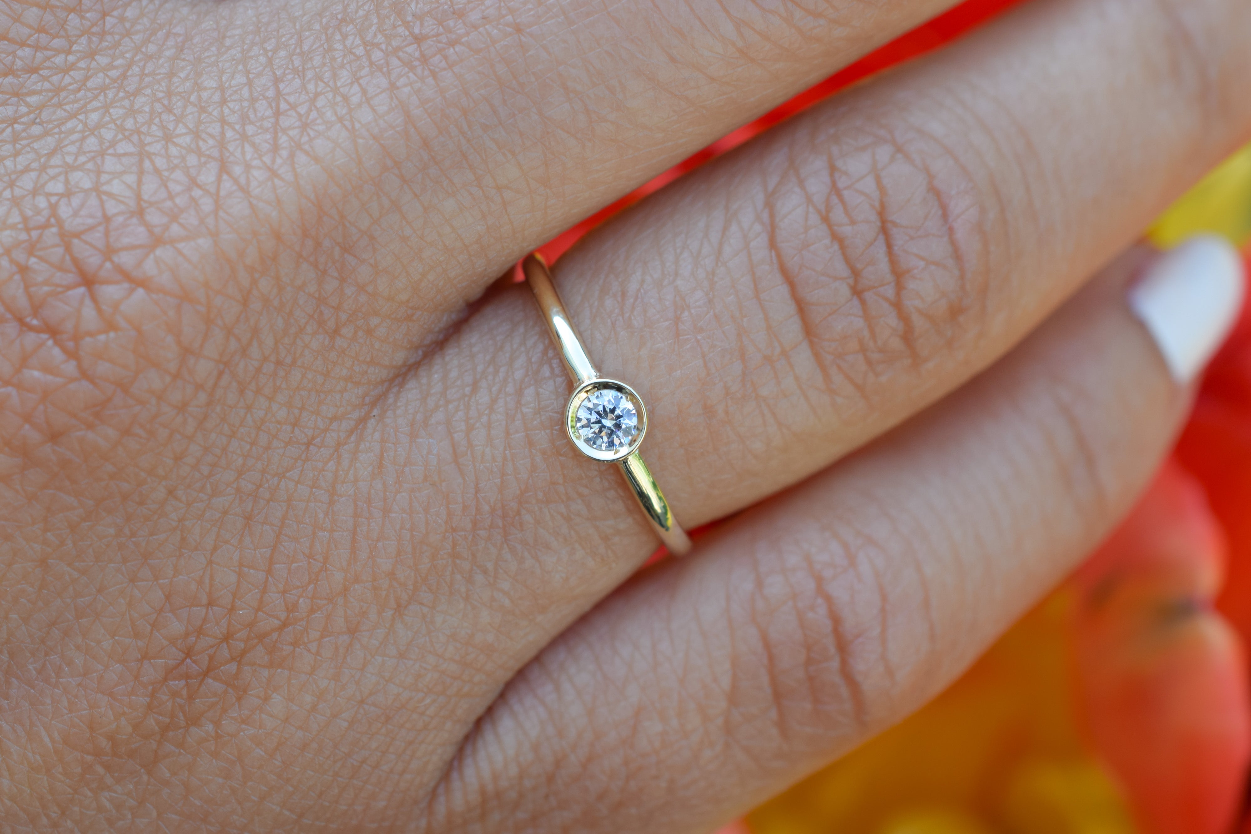 14k solitaire gouden ring, gouden ring met steen, 14 karaat gouden ring, stapelring goud, gouden verlovingsring, trouwring goud, dames gouden ring