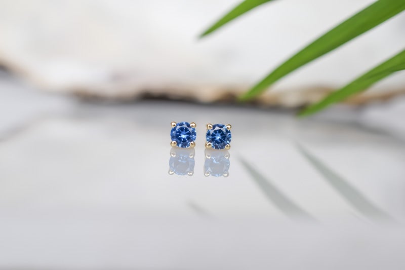 14k Gouden oorbellen, Blauwe oorknoppen Goud, kleine oorknoppen, Oorbellen, Blauwe steen oorbellen, 14k oorknoppen