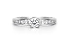 verlovingsring goud, gouden stenen ring, ring met stenen rosegoud, zilveren ring voor dames, zilveren verlovingsring, statement ring goud, solitaire ring zilver, 18k gouden ring met stenen