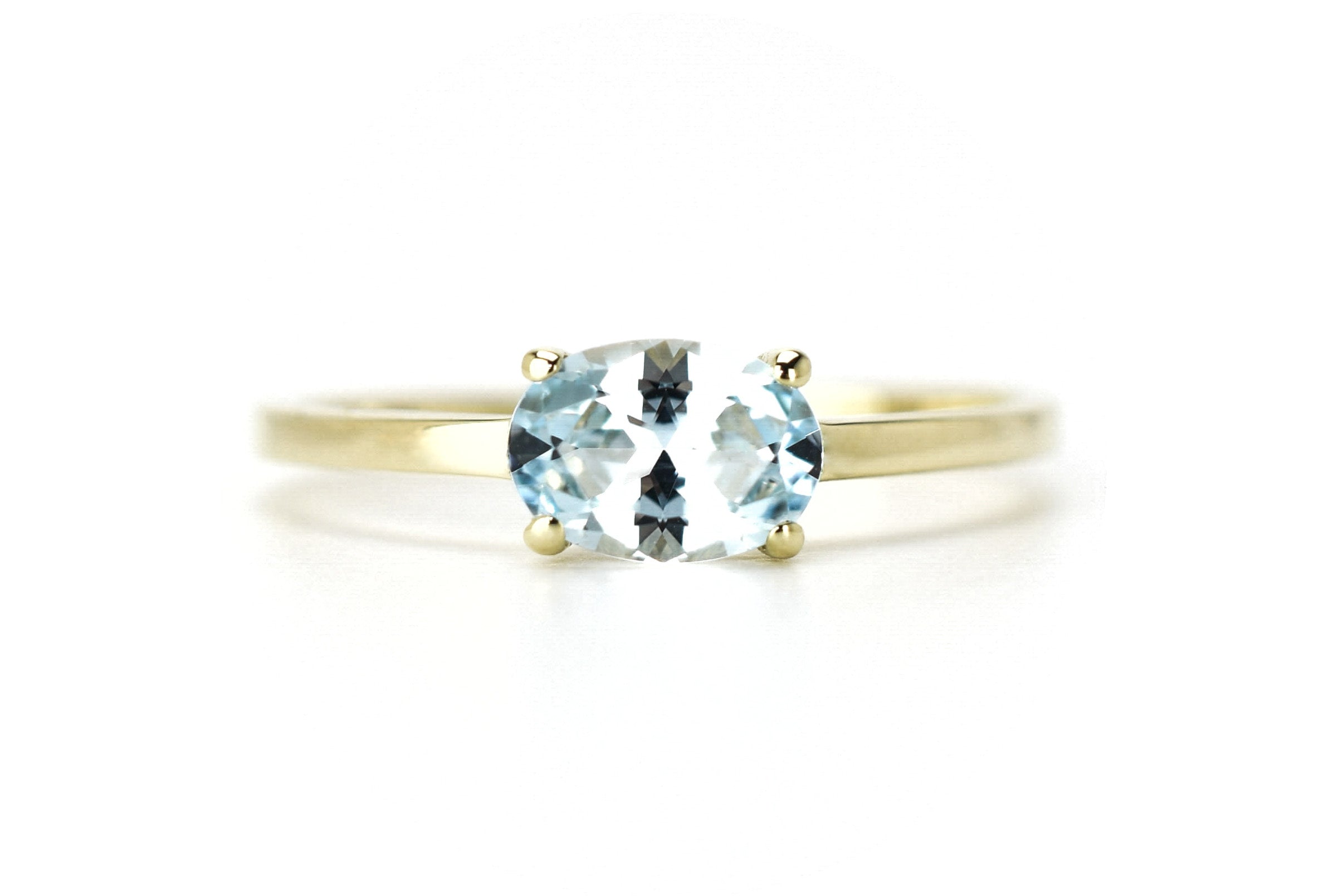 14k topaas ring, 14k swarovski ring, swarovski gouden ring, blauwe topaas ring, natuurlijke topaas ring, natuurlijke topaas steen, birthstone ring, geboortesteen topaas sieraden, sieraden natuurlijke stenen, natuurlijke stenen