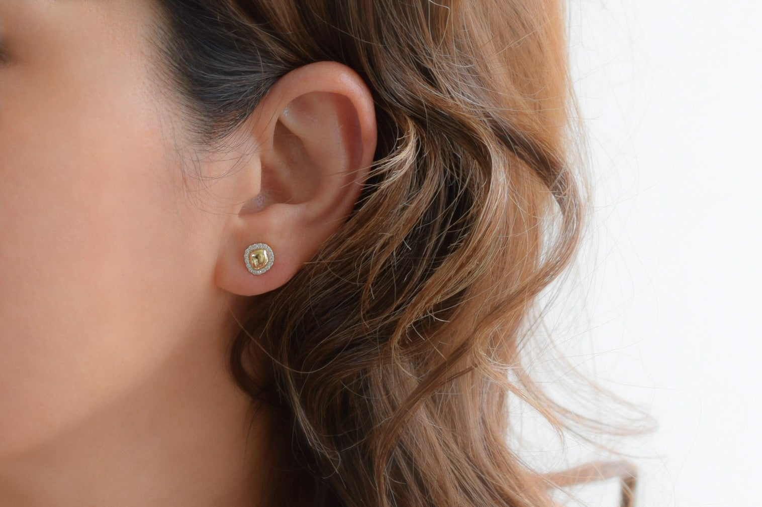 14k oorbellen peer oorbellen, gouden oorbellen, 14k druppel oorbellen, oorbellen met stenen, petite 14k oorbellen, oorbellen, kleine gouden oorbellen, klassieke oorbellen met stenen