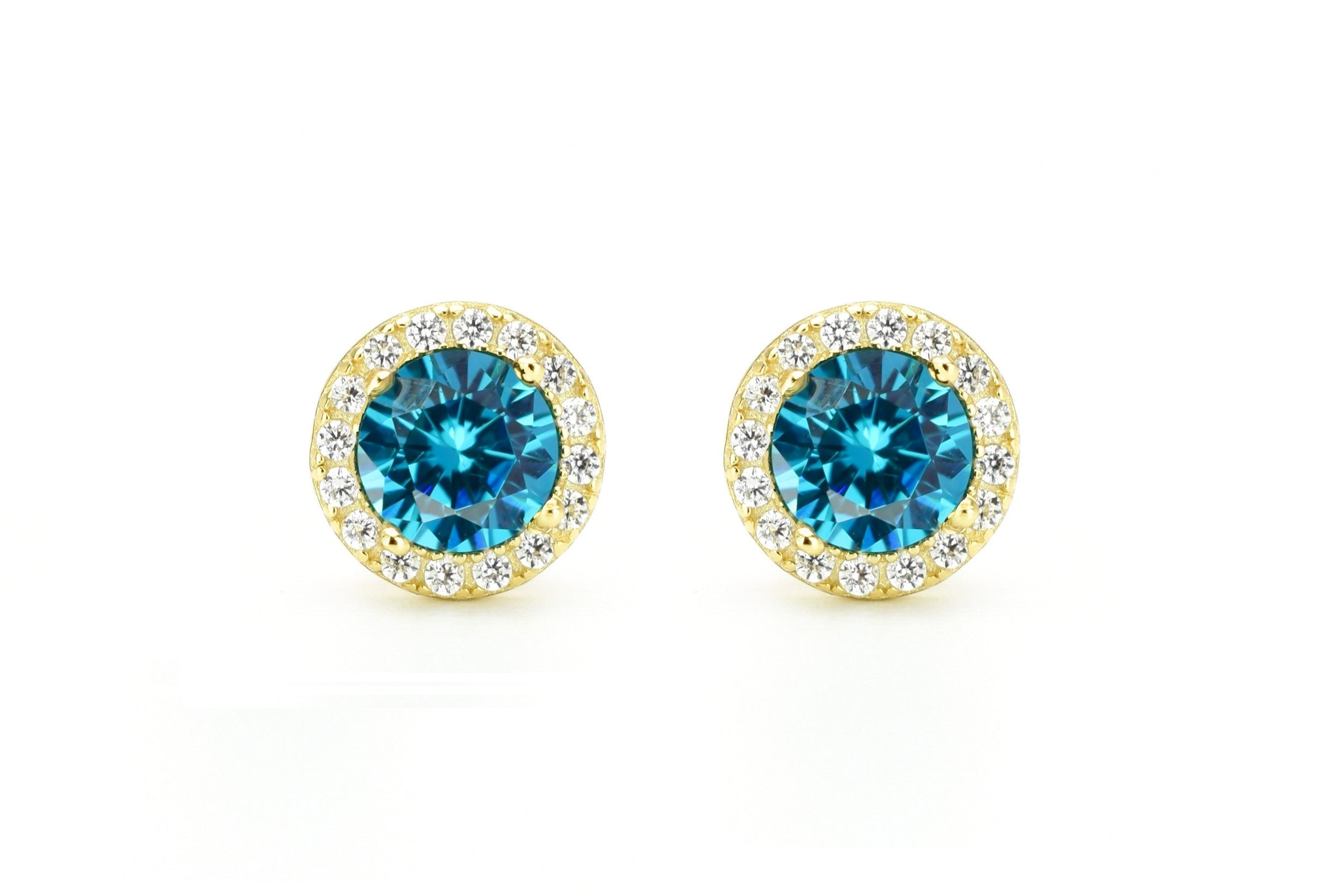 Aquamarijn soorbellen, oorbellen aquamarijn goud, zilveren aquamarijn oorbellen, blauwe oorbellen, ronde oorsieraden, aquamarijn sieraden, birthstone oorbellen, geboortesteen oorbellen maart, natturstenen aquamarijn, halo oorbellen, aquamarijn rosegoud oorbellen