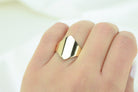 14k Vierkante Zegelring, Brede gouden ring, 14k Ring, Vrouwen Ring, Duim Ring, Statement Ring, Sieraden, Graveer Ring
