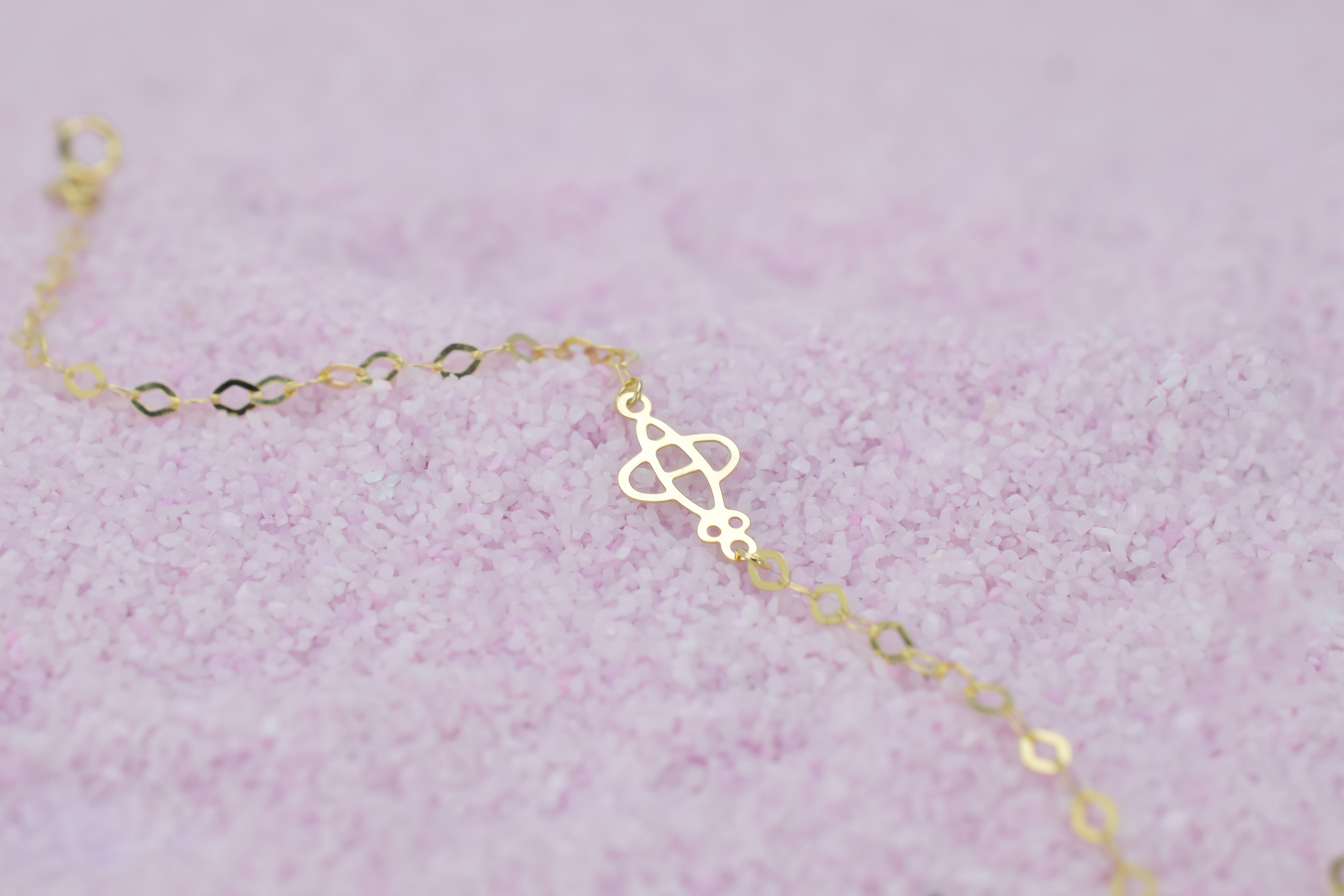 dames armband goud, Dames vliegtuig armband, bedelarmband goud met vliegtuigje, 14 karaat vliegtuig bedel armband, gouden bedel armband, armbandje goud met vliegtuigje, moeder kind armbanden, gouden moeder kind sieraden, schakel armband bedel vliegtuig