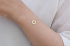 dames armband, dames armband goud, 14k dames armband engel, gouden engel armband, meisjes armband met engel bedel, 14 karaat gouden engel armband, unieke armband met engel