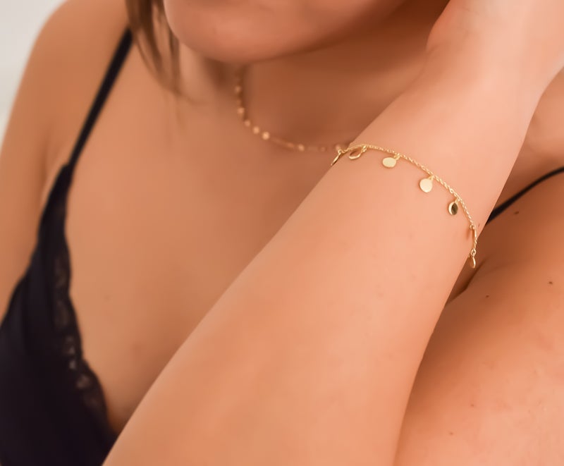 gouden armband met munten, munten armband, zilveren armband met muntjes, coin armband, armband met muntjes, hippe armband met gladde munten, armband met rondjes