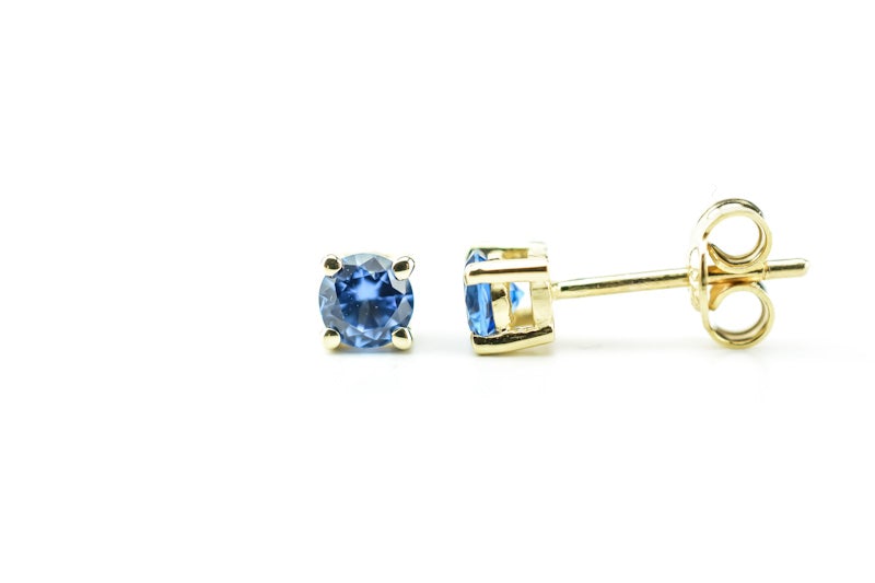 14k Gouden oorbellen, Blauwe oorknoppen Goud, kleine oorknoppen, Oorbellen, Blauwe steen oorbellen, 14k oorknoppen