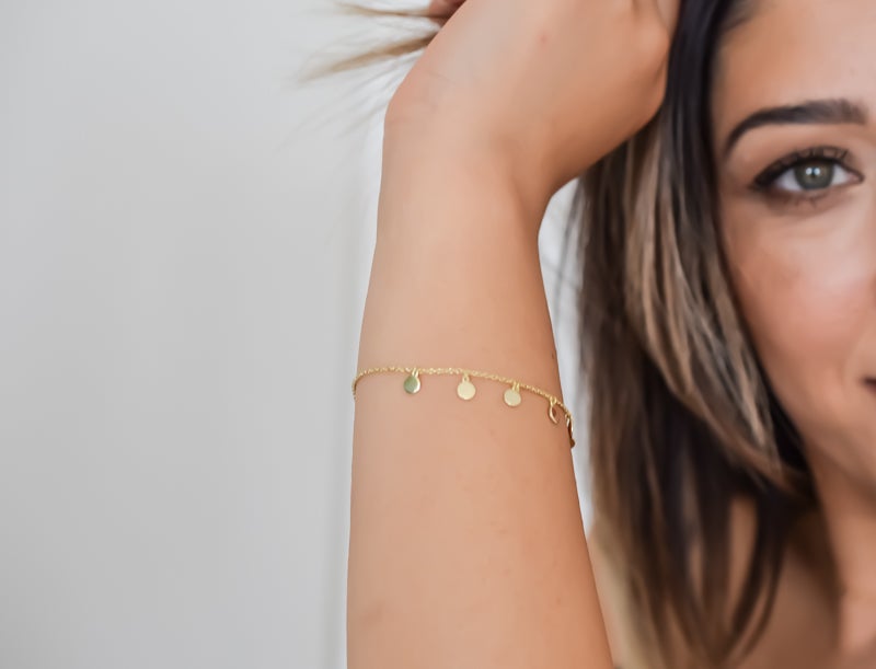 gouden armband met munten, munten armband, zilveren armband met muntjes, coin armband, armband met muntjes, hippe armband met gladde munten, armband met rondjes